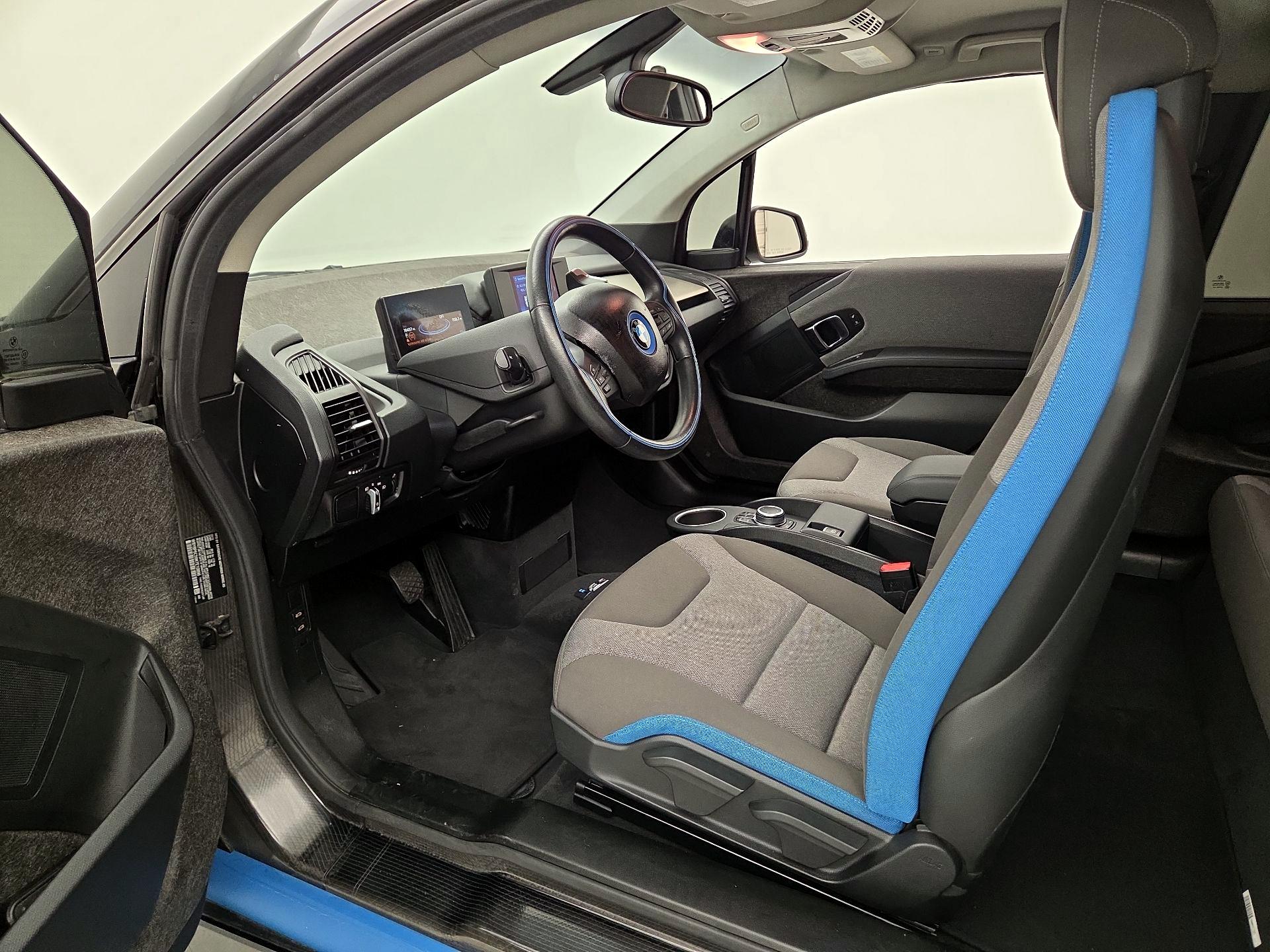 Thumbnail: 2019 BMW i3 - 11