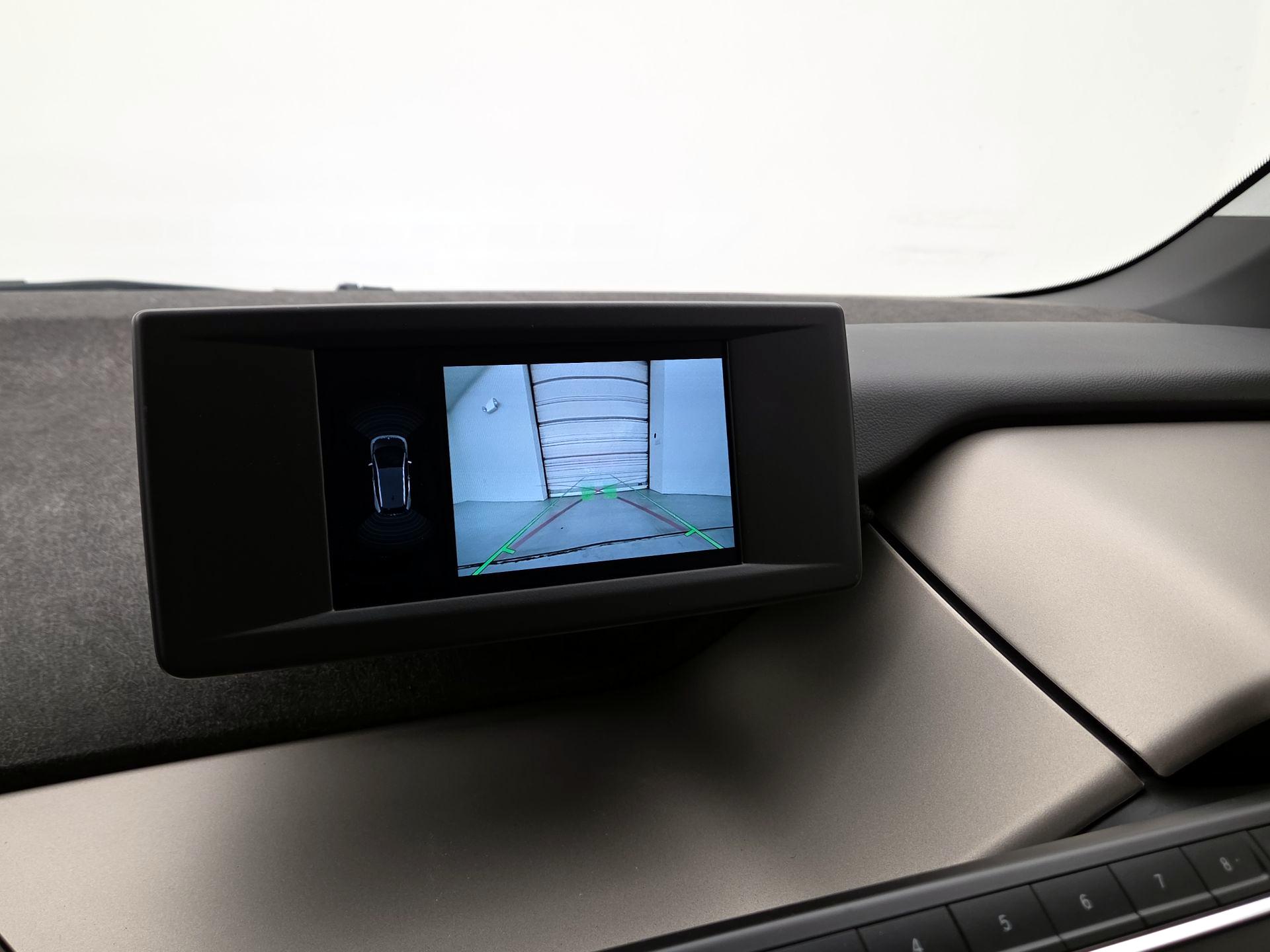 Thumbnail: 2019 BMW i3 - 14
