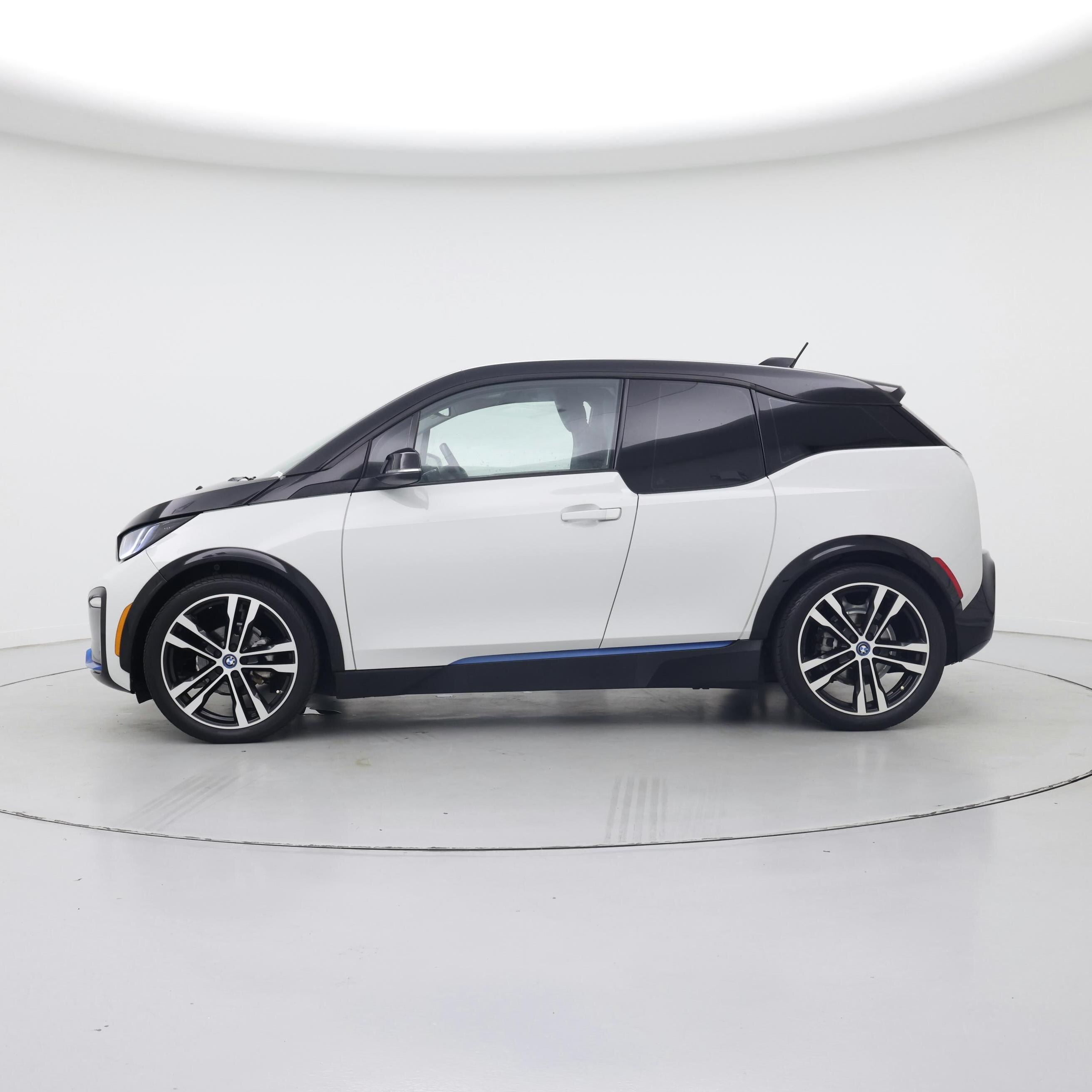 Thumbnail: 2019 BMW i3 - 3