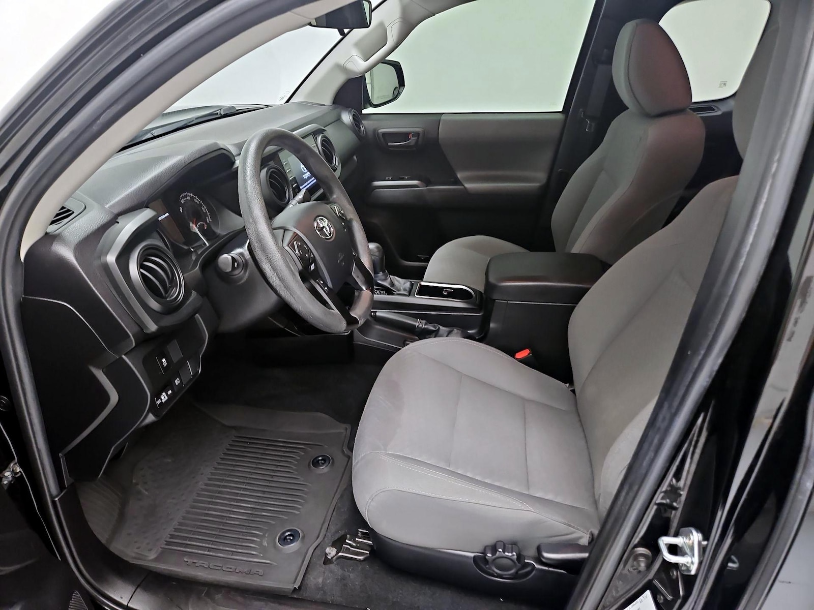 2023 Toyota Tacoma SR - Photo 12