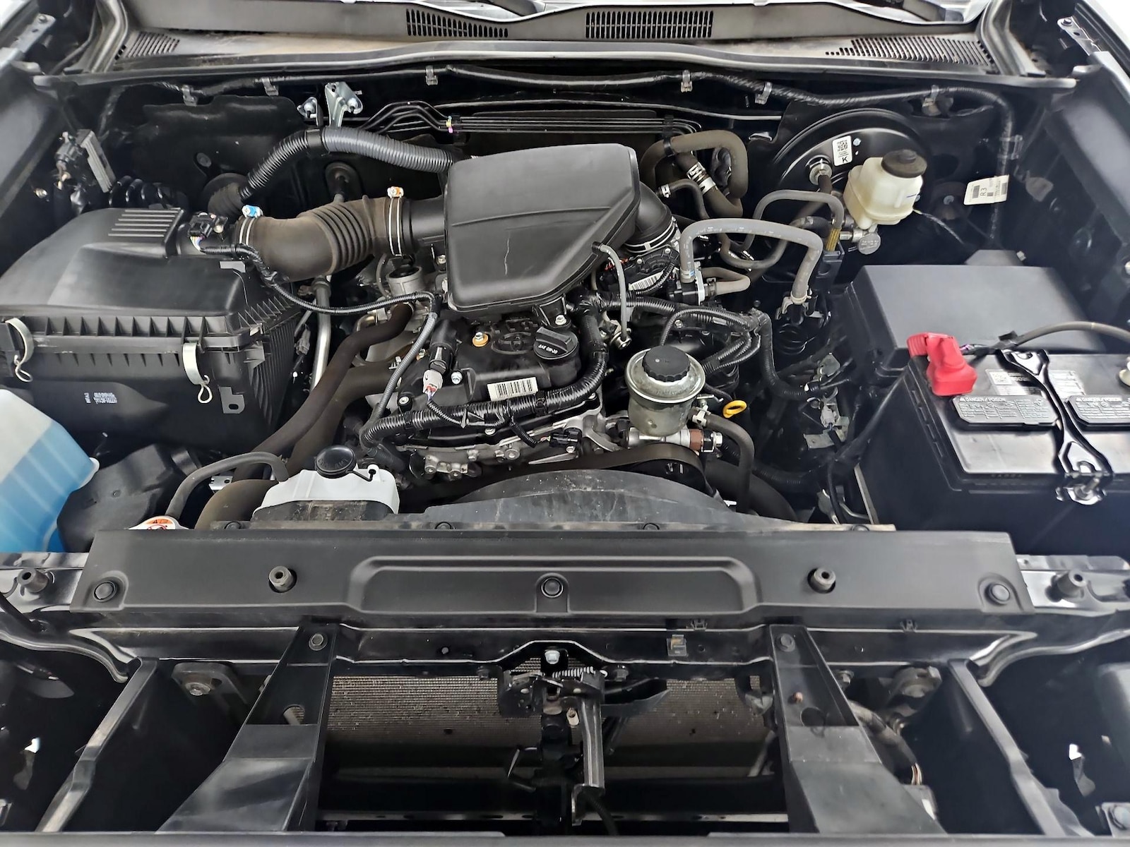 2023 Toyota Tacoma SR - Photo 22