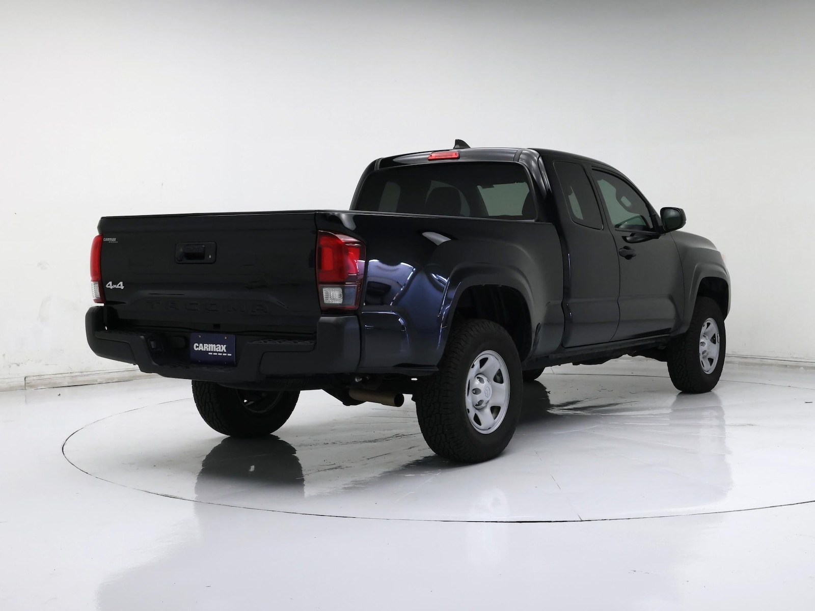 2023 Toyota Tacoma SR - Photo 9