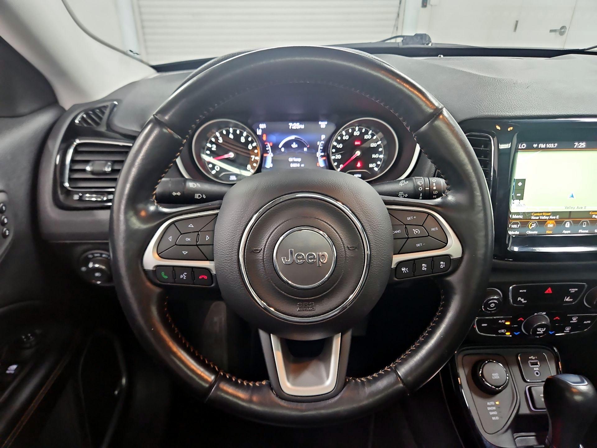 Thumbnail: 2021 Jeep Compass - 10