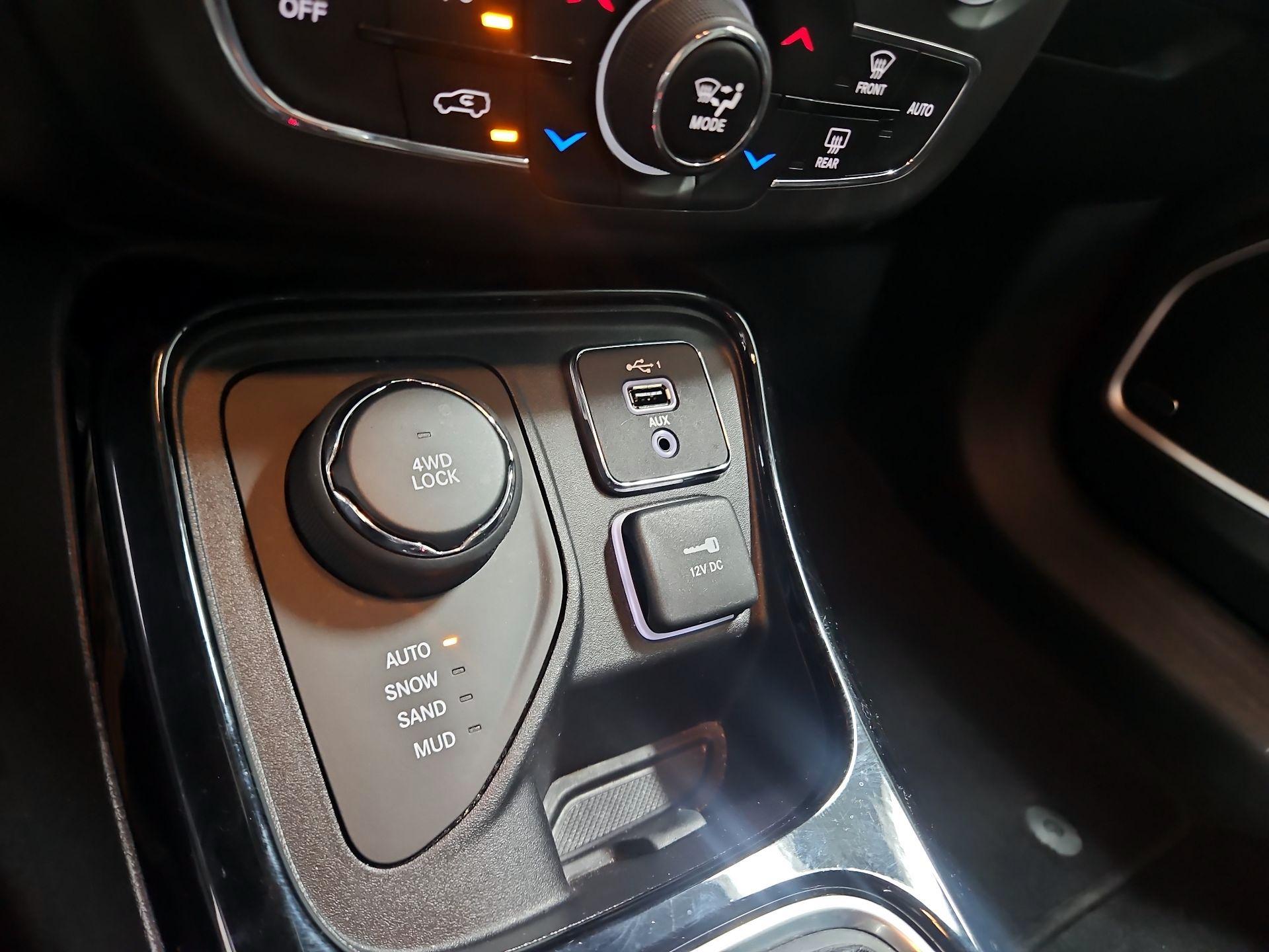 Thumbnail: 2021 Jeep Compass - 19