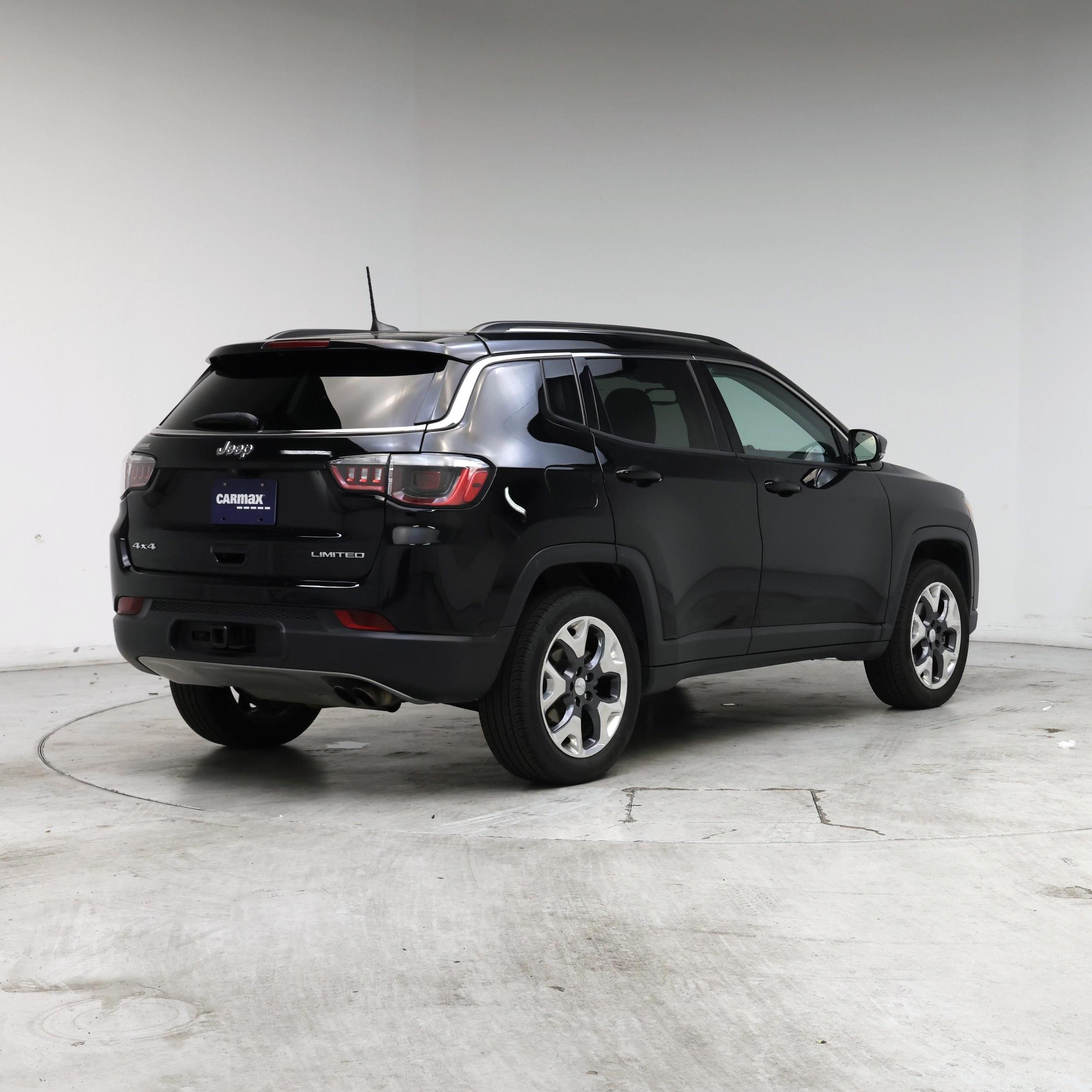 Thumbnail: 2021 Jeep Compass - 8