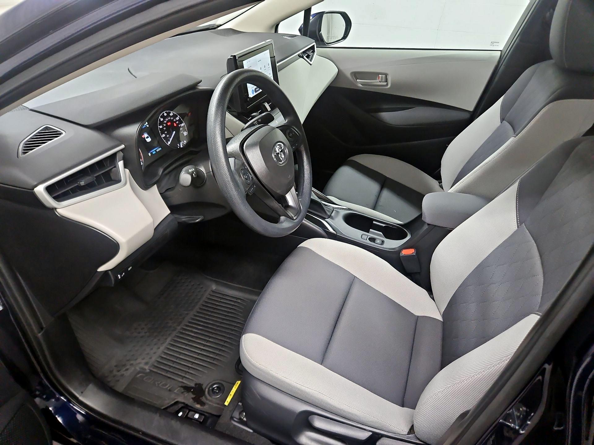 Thumbnail: 2025 Toyota Corolla - 11