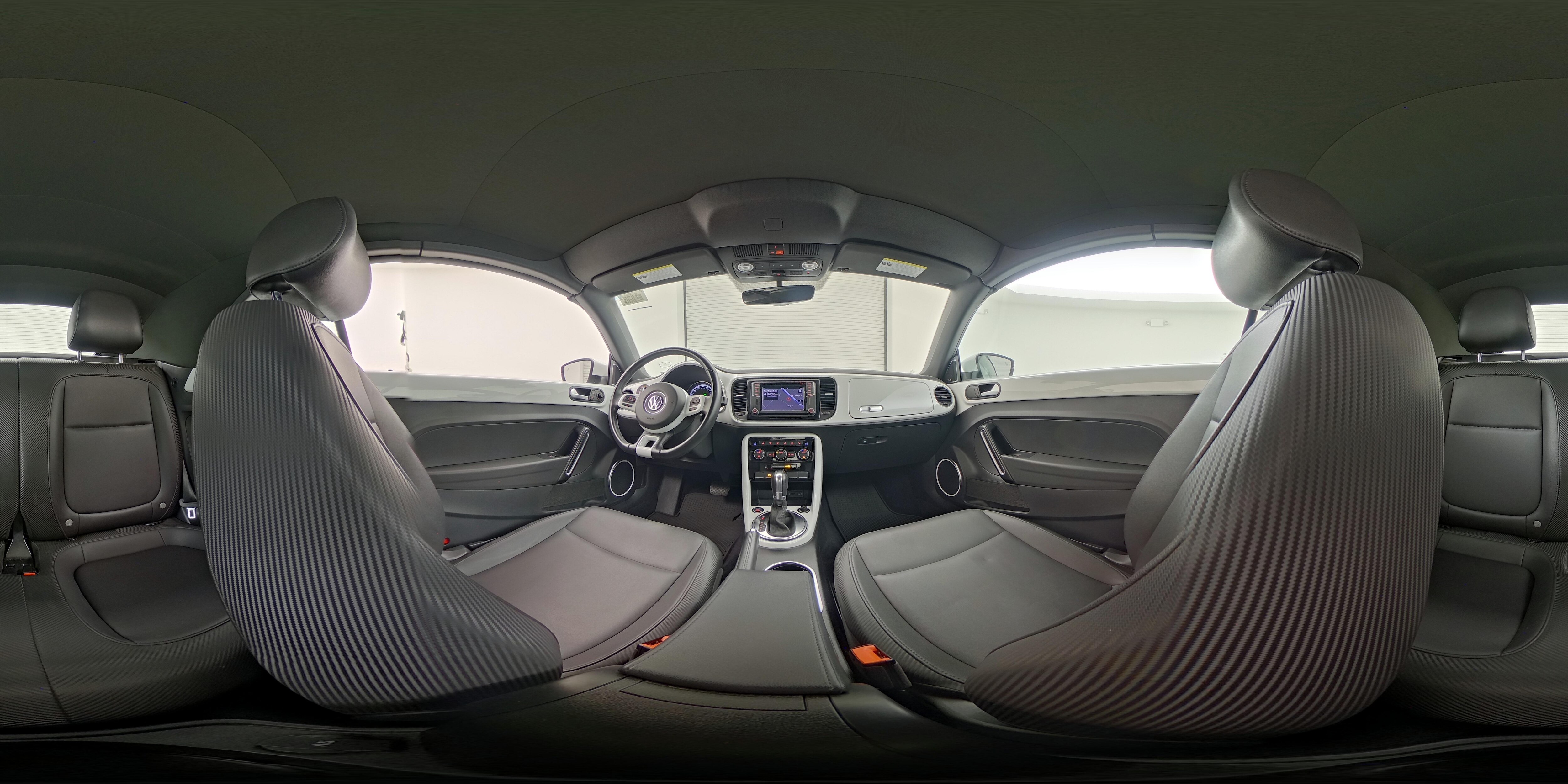 2019 Volkswagen Beetle SE - Photo 24