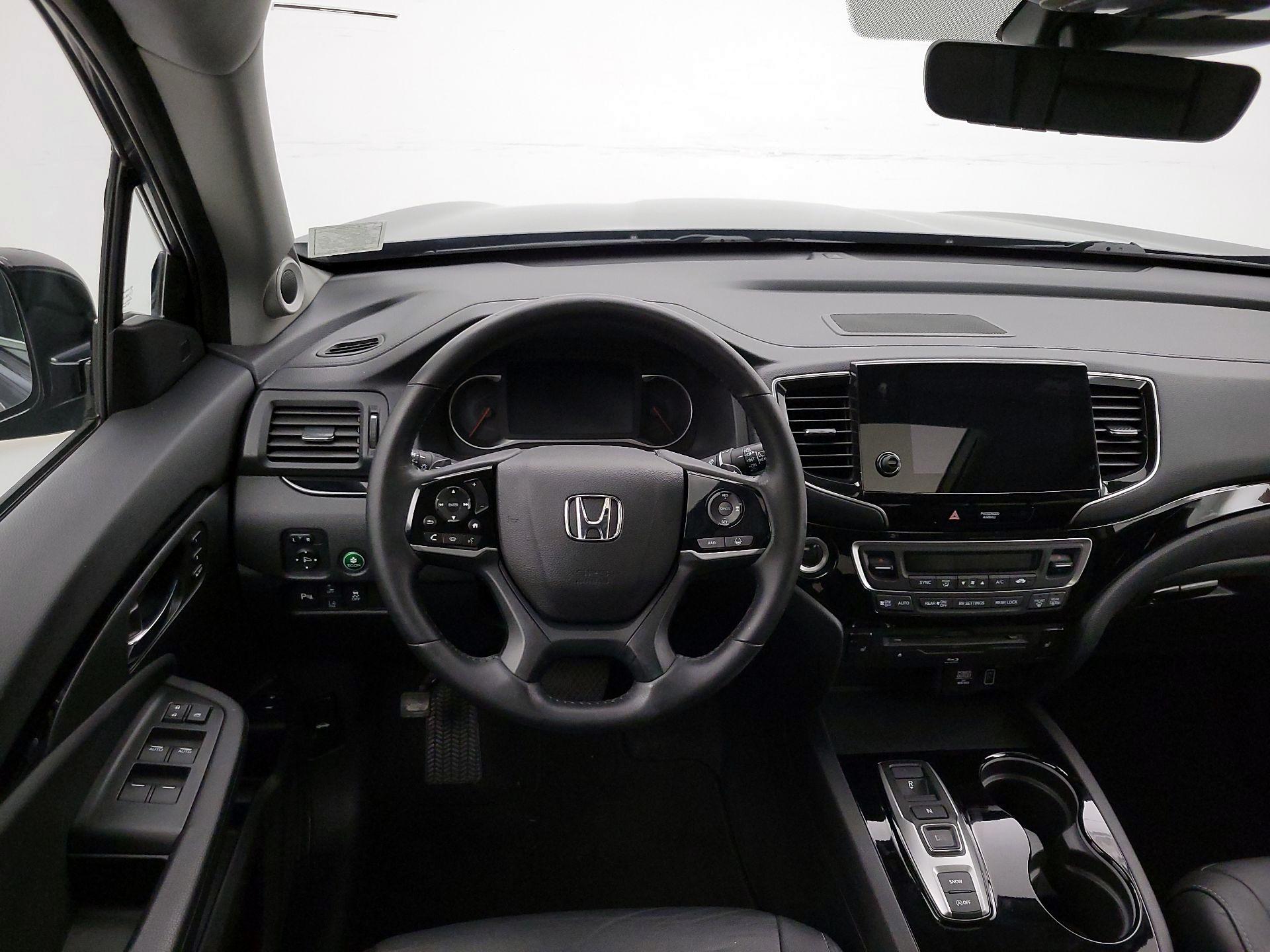 Thumbnail: 2019 Honda Pilot - 10