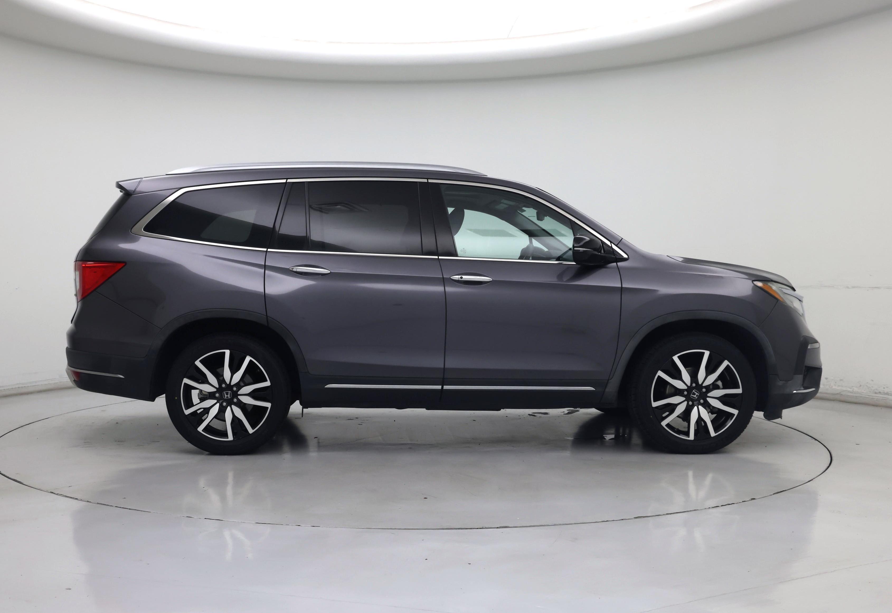 Thumbnail: 2019 Honda Pilot - 7