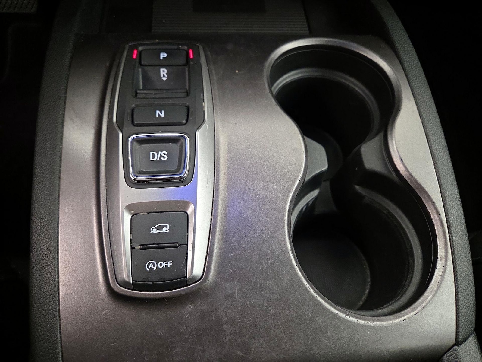 2022 Honda Pilot SE - Photo 18