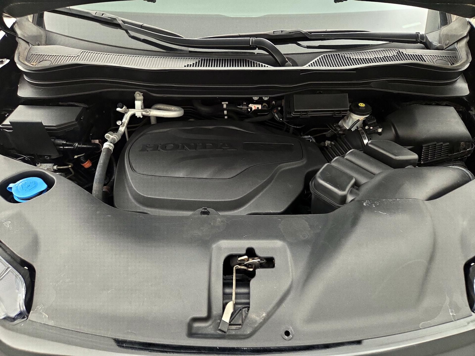 2022 Honda Pilot SE - Photo 25