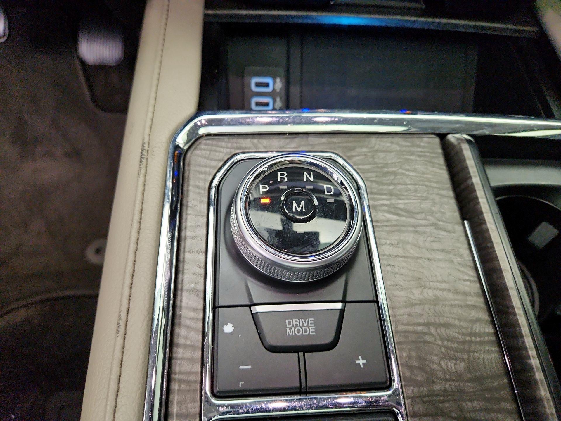 Thumbnail: 2018 Ford Expedition - 18