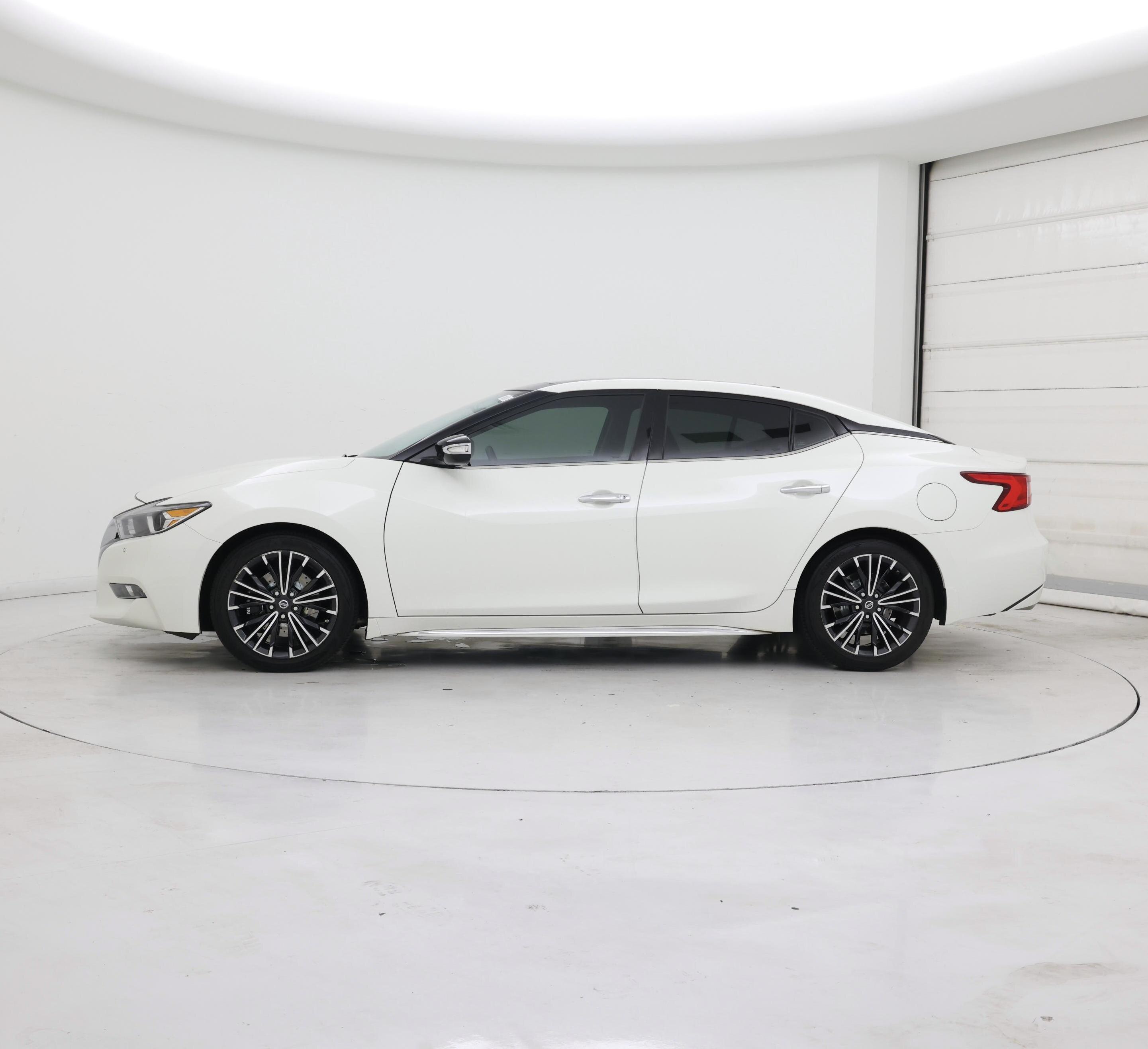 Thumbnail: 2018 Nissan Maxima - 3