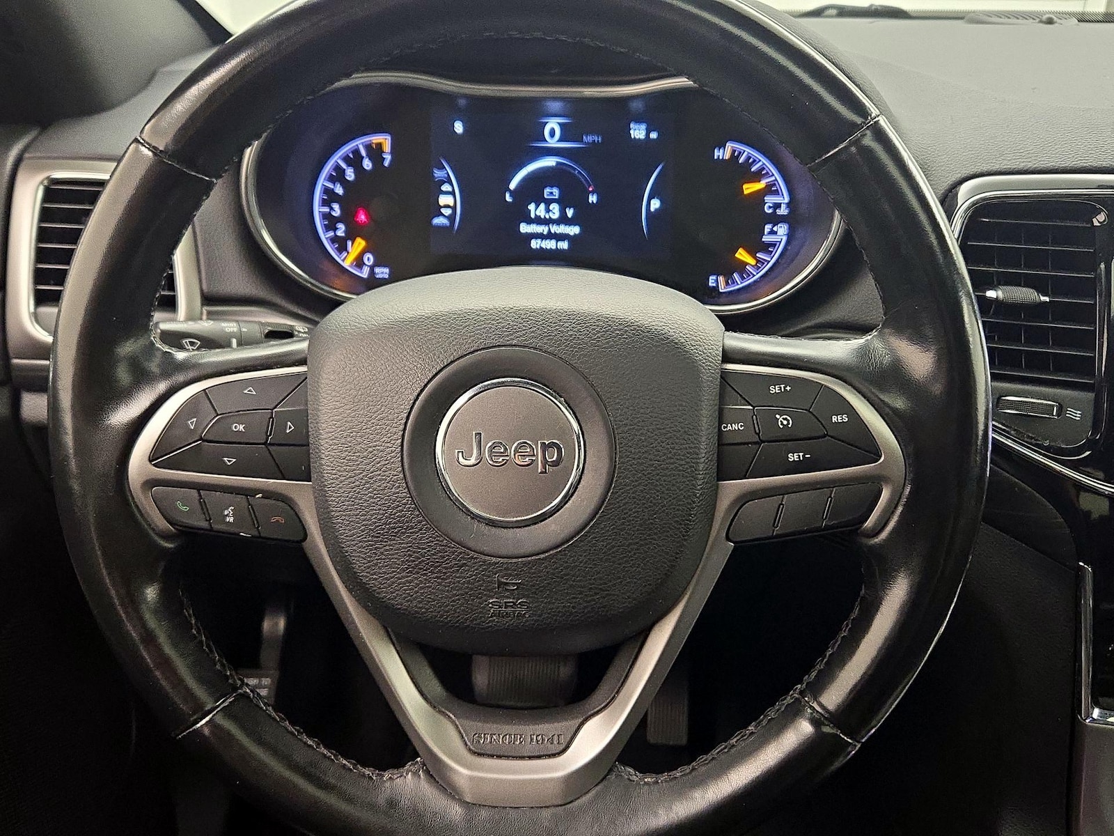 2020 Jeep Grand Cherokee North Edition - Photo 11