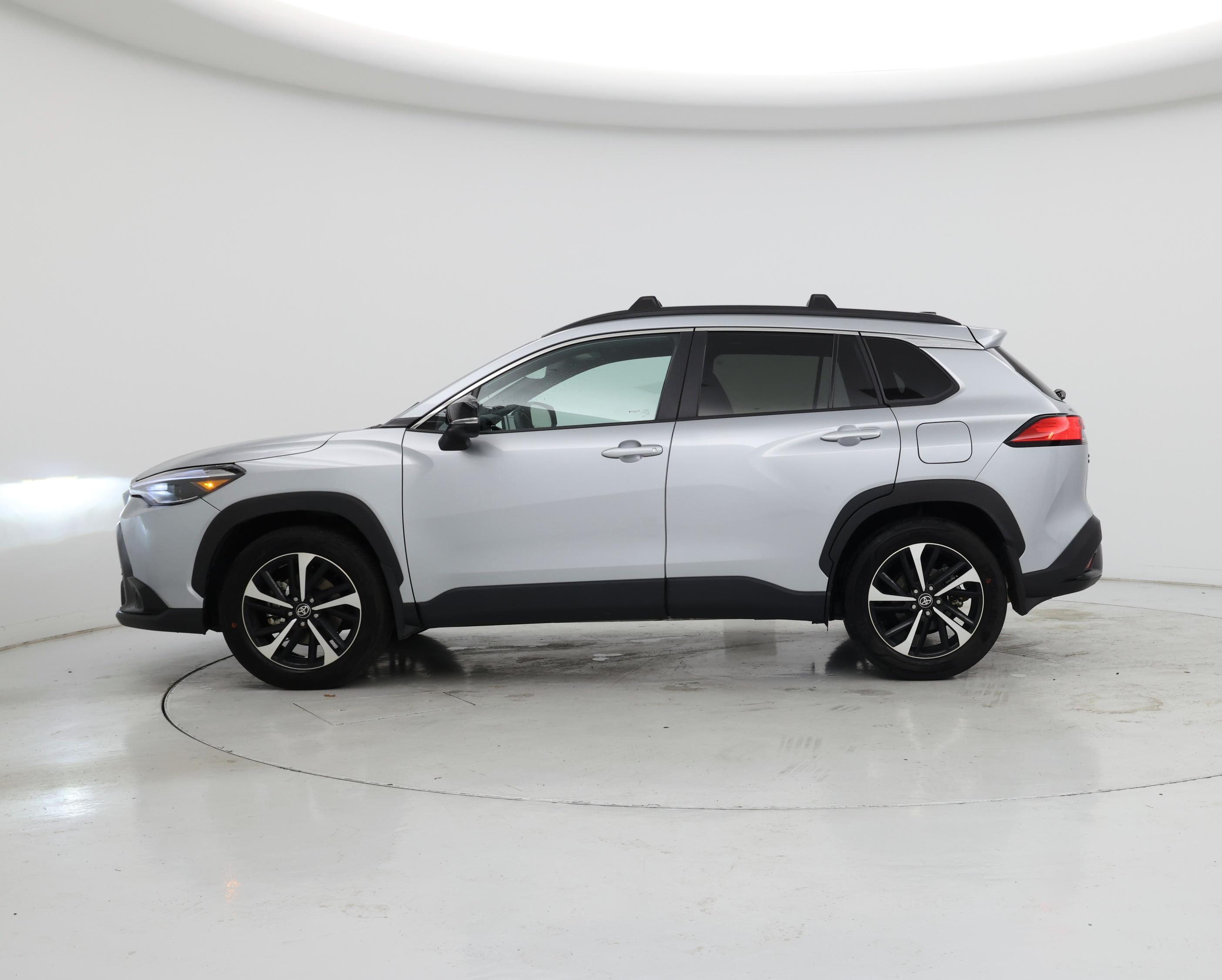 Thumbnail: 2025 Toyota Corolla Cross - 3