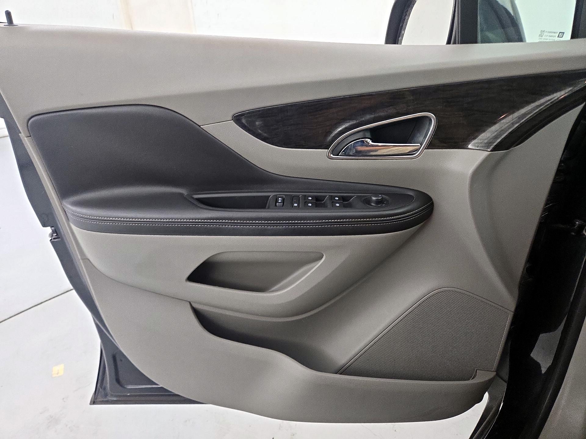 Thumbnail: 2016 Buick Encore - 12