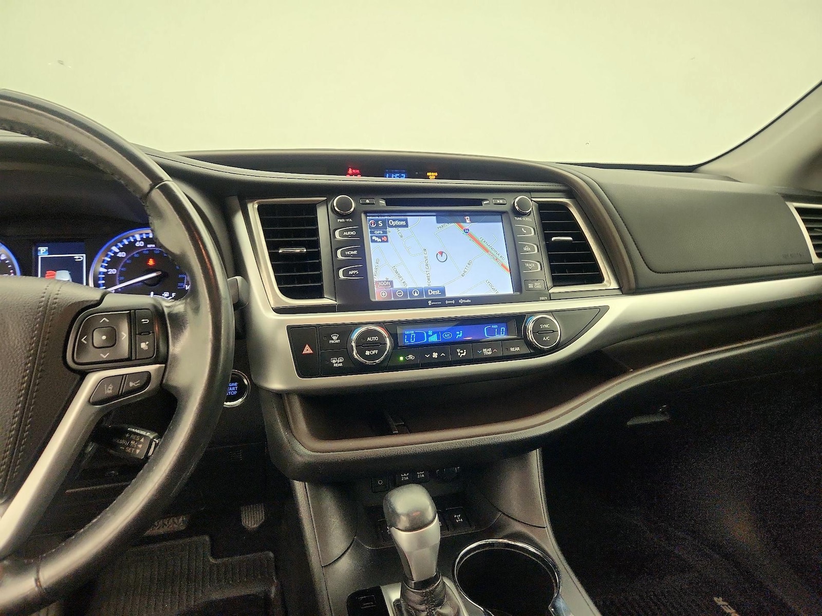 2018 Toyota Highlander XLE - Photo 10