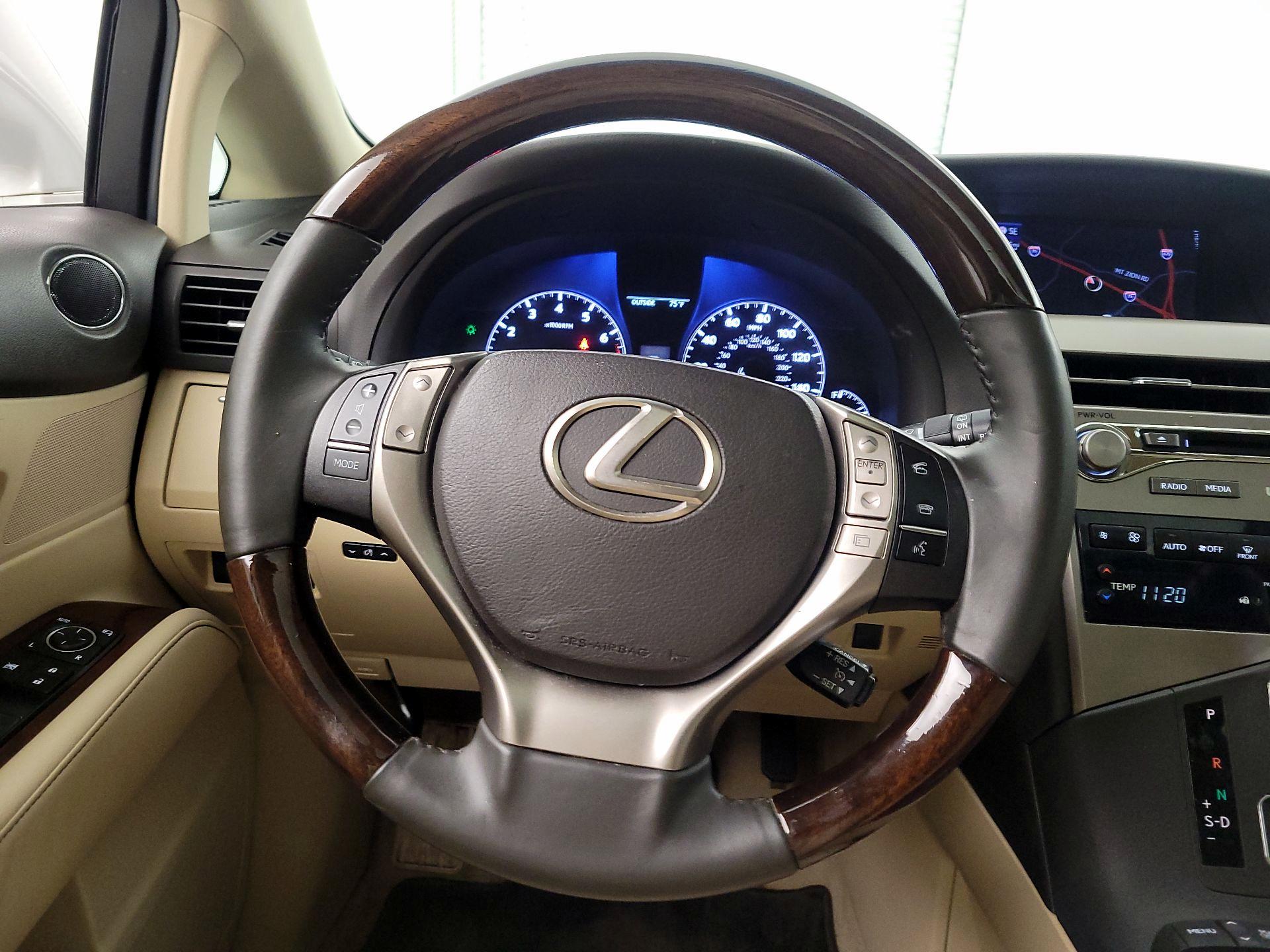 Thumbnail: 2015 Lexus RX - 10