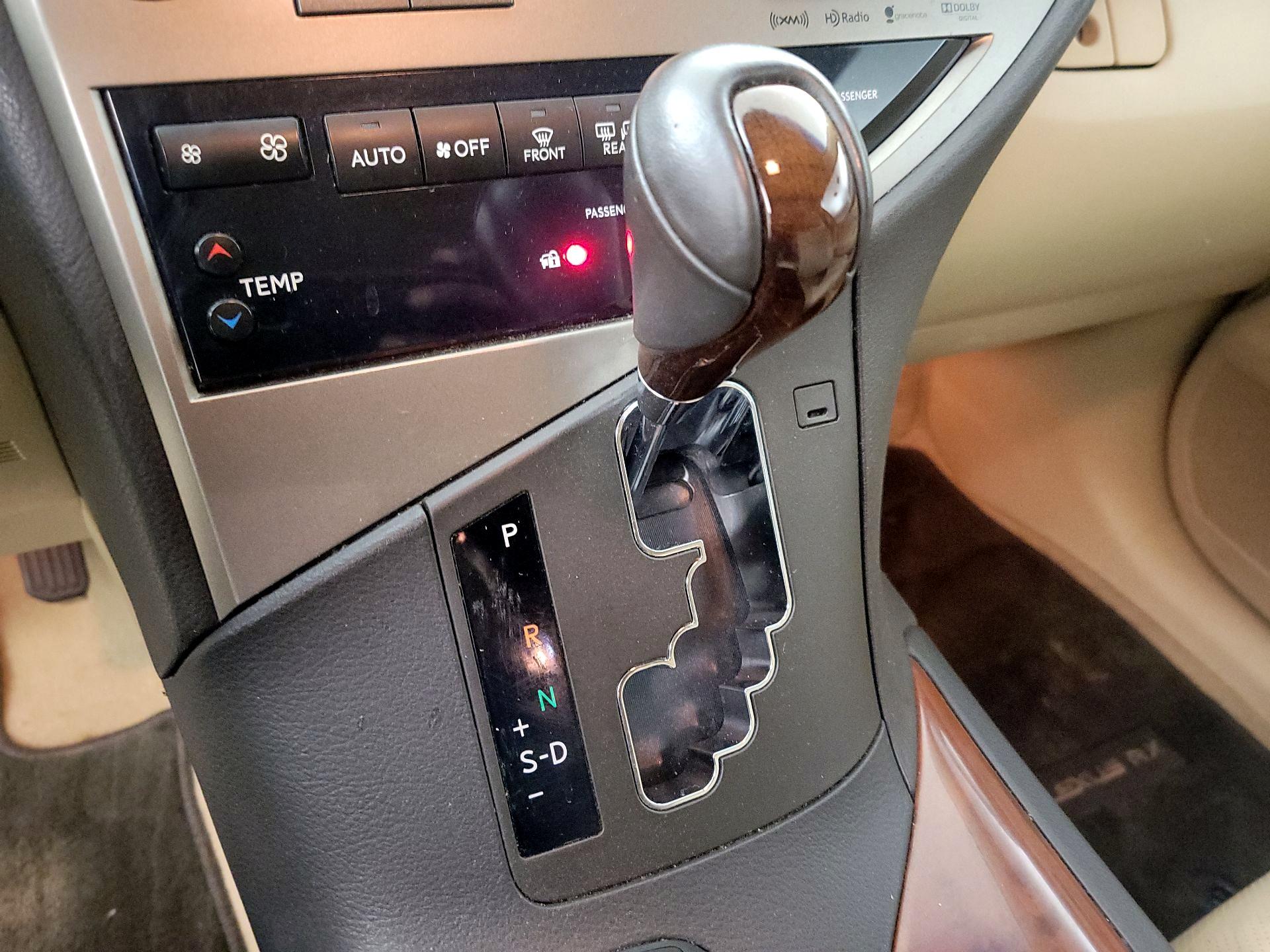 Thumbnail: 2015 Lexus RX - 18