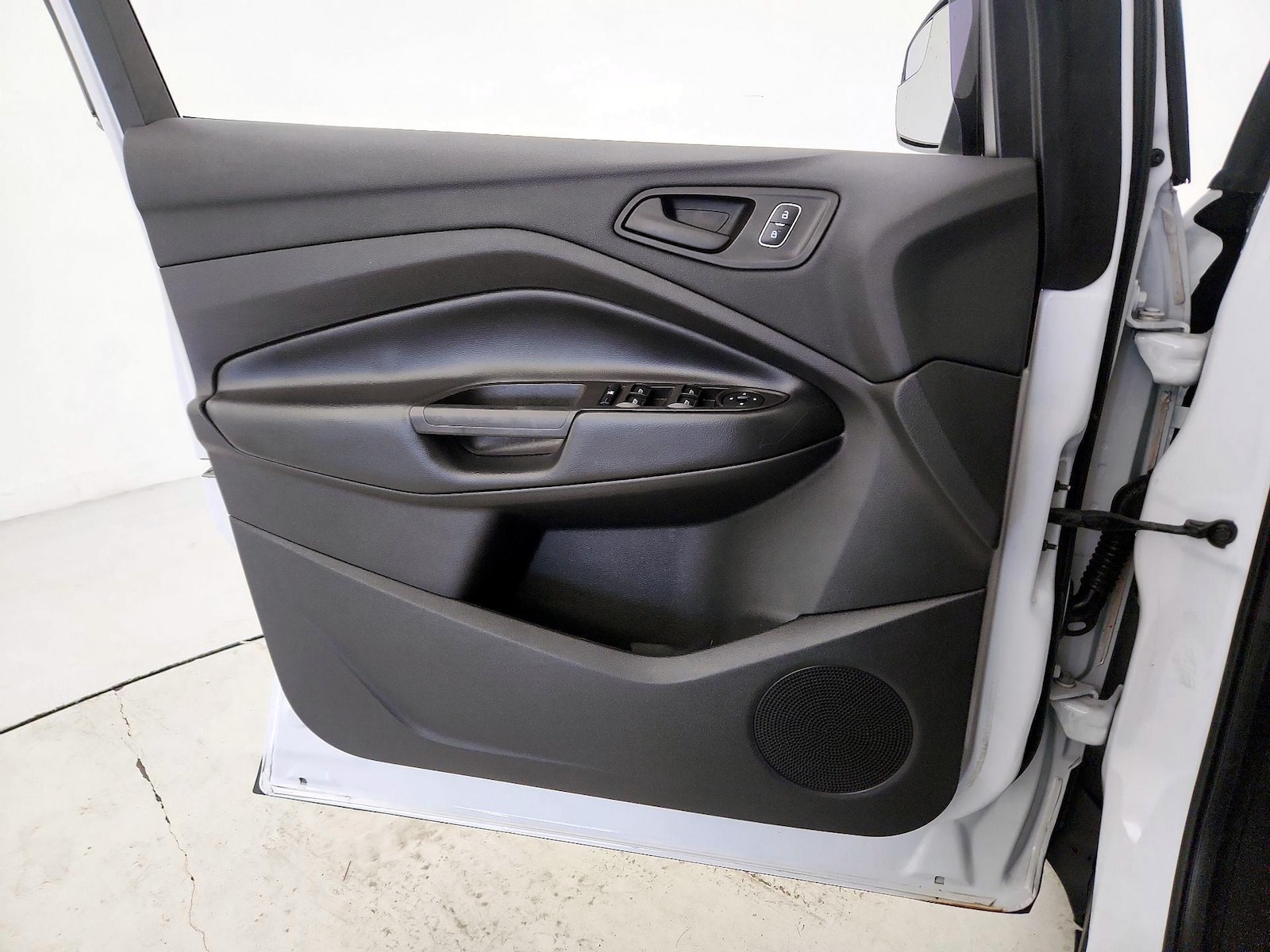 2019 Ford Escape S - Photo 13