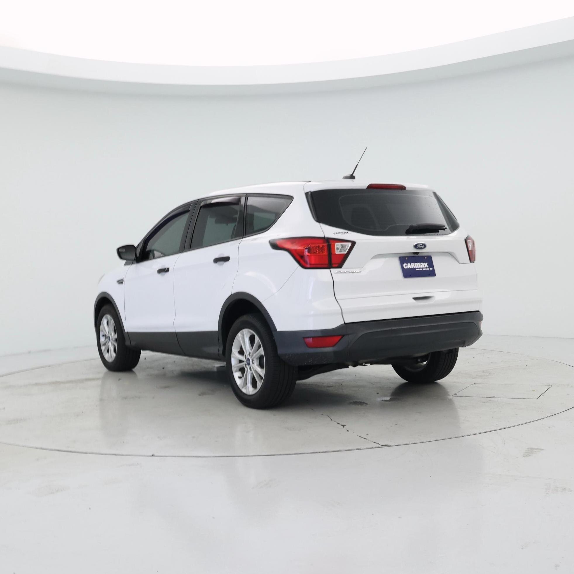 Thumbnail: 2019 Ford Escape - 2