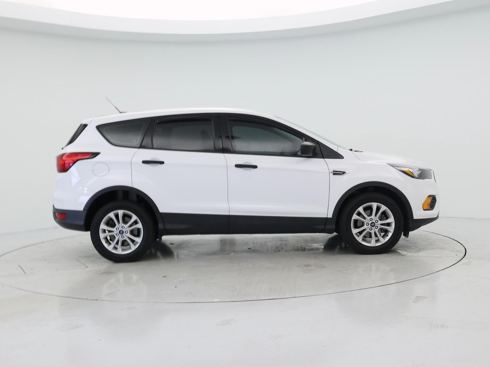 2019 Ford Escape S - Photo 8