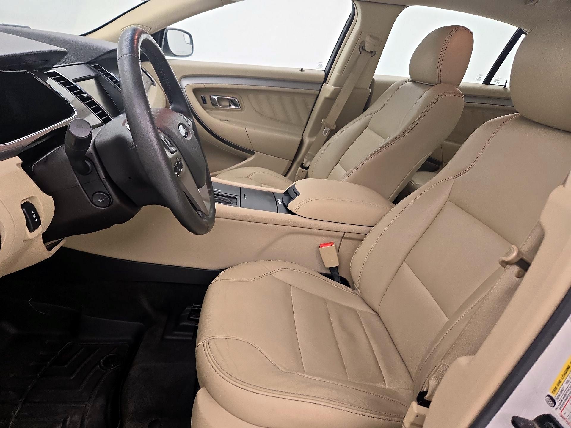 Thumbnail: 2015 Ford Taurus - 11