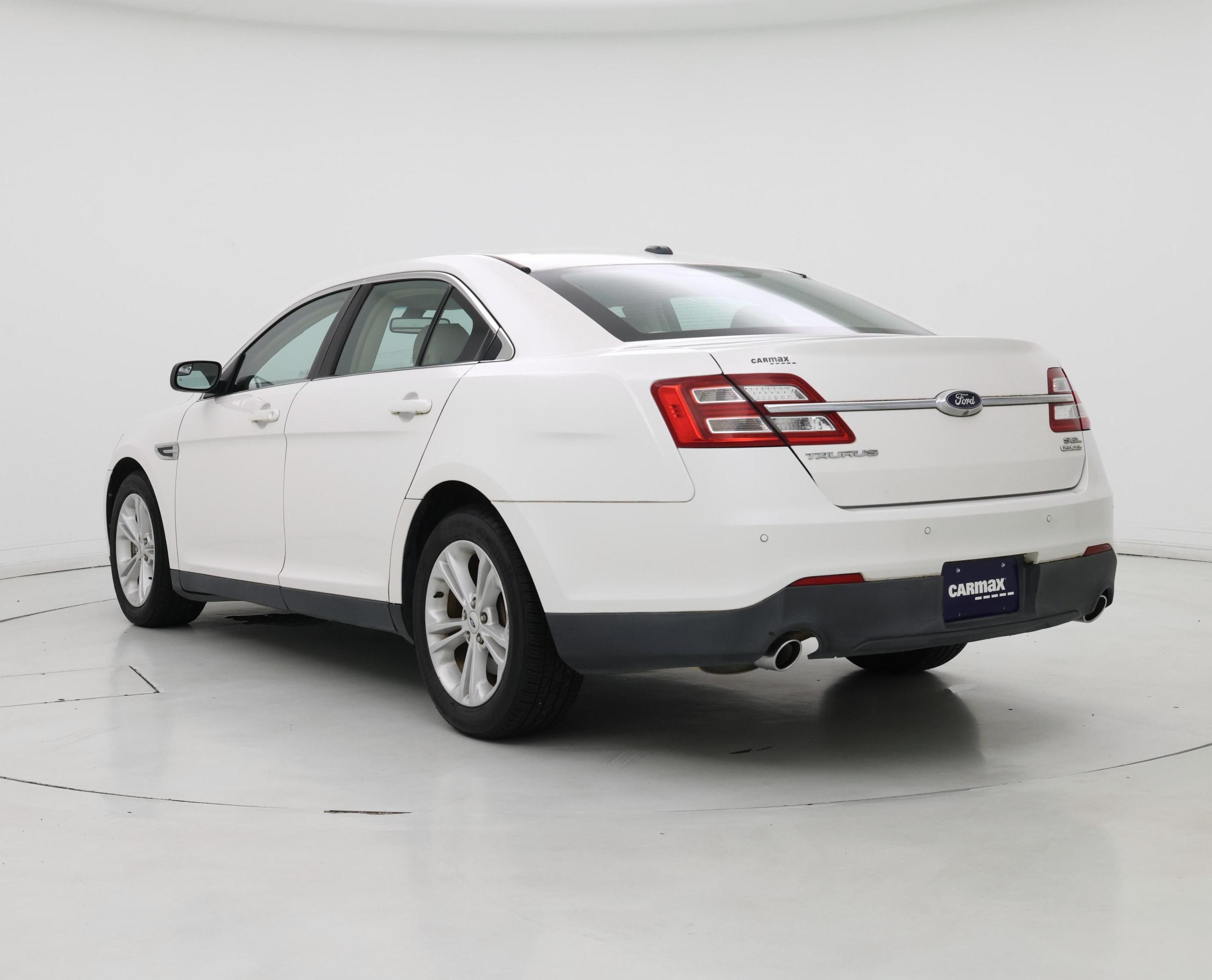 Thumbnail: 2015 Ford Taurus - 2