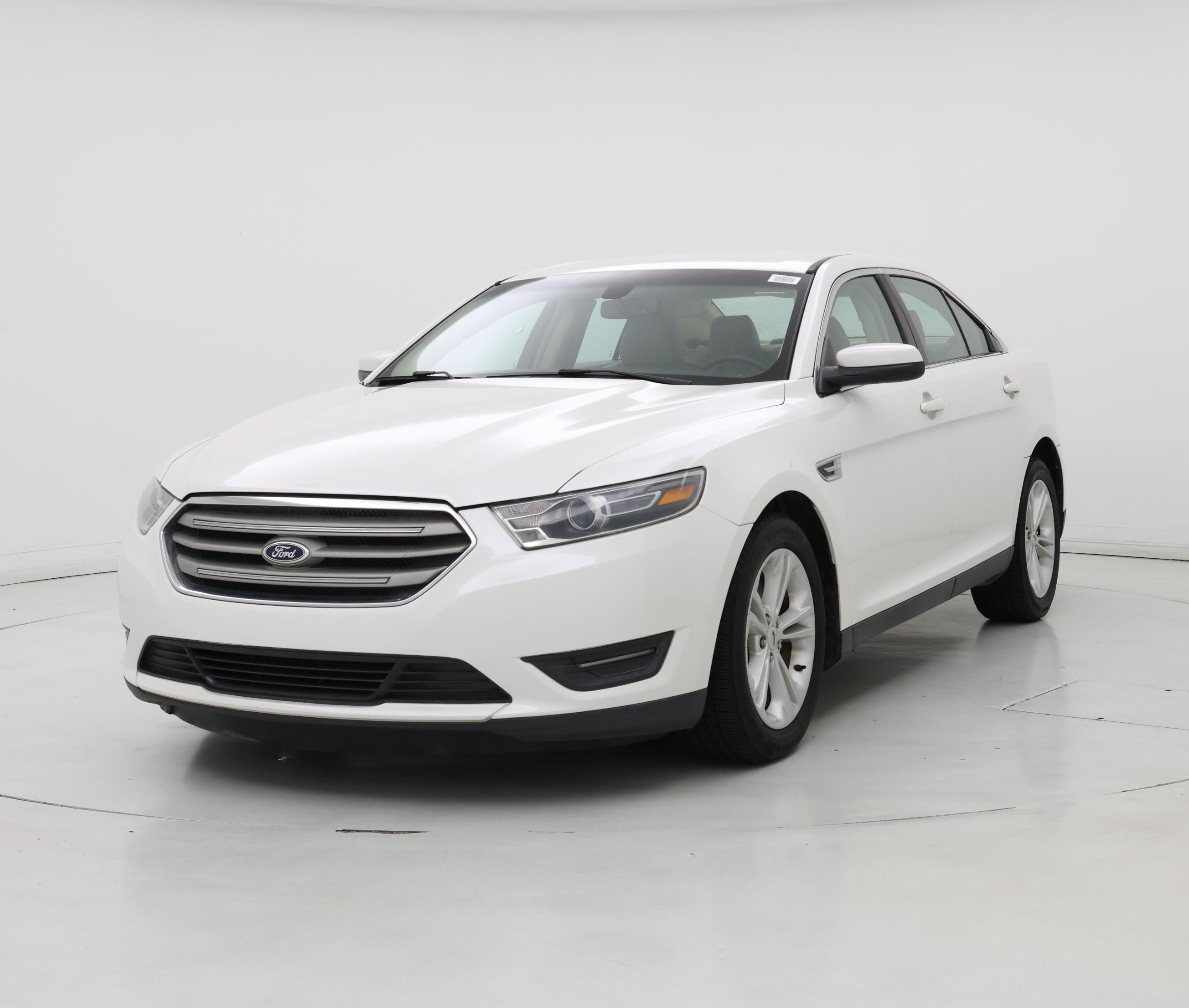 Thumbnail: 2015 Ford Taurus - 4