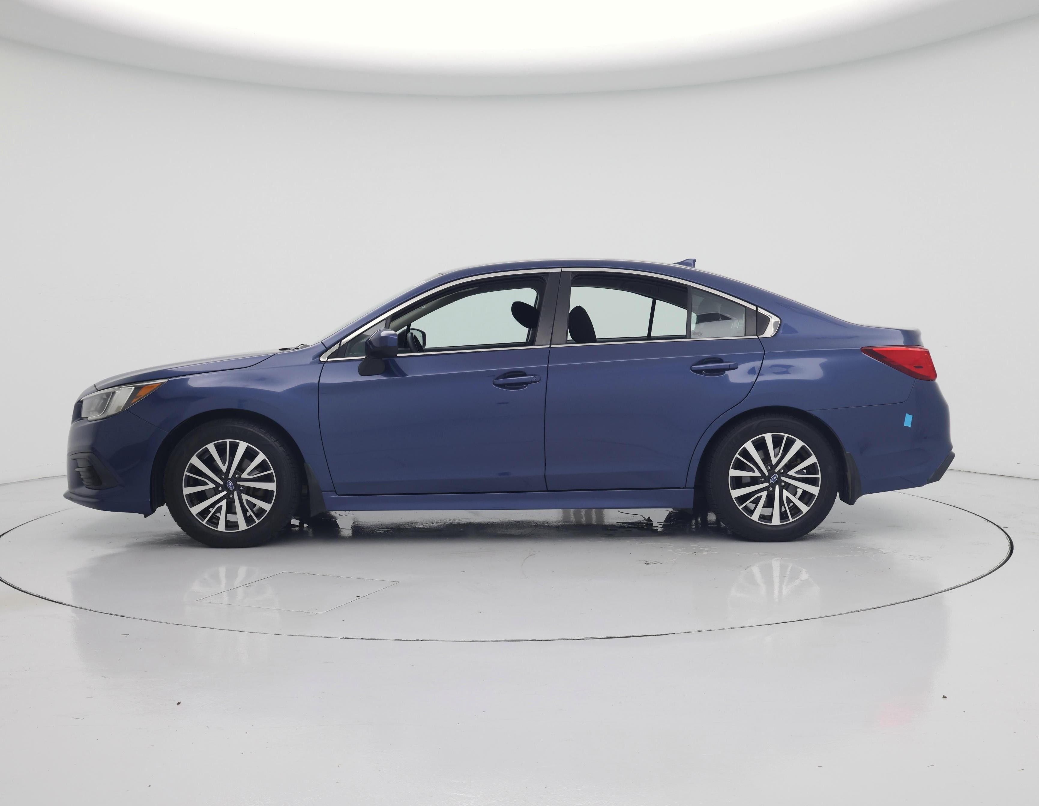 Thumbnail: 2019 Subaru Legacy - 3