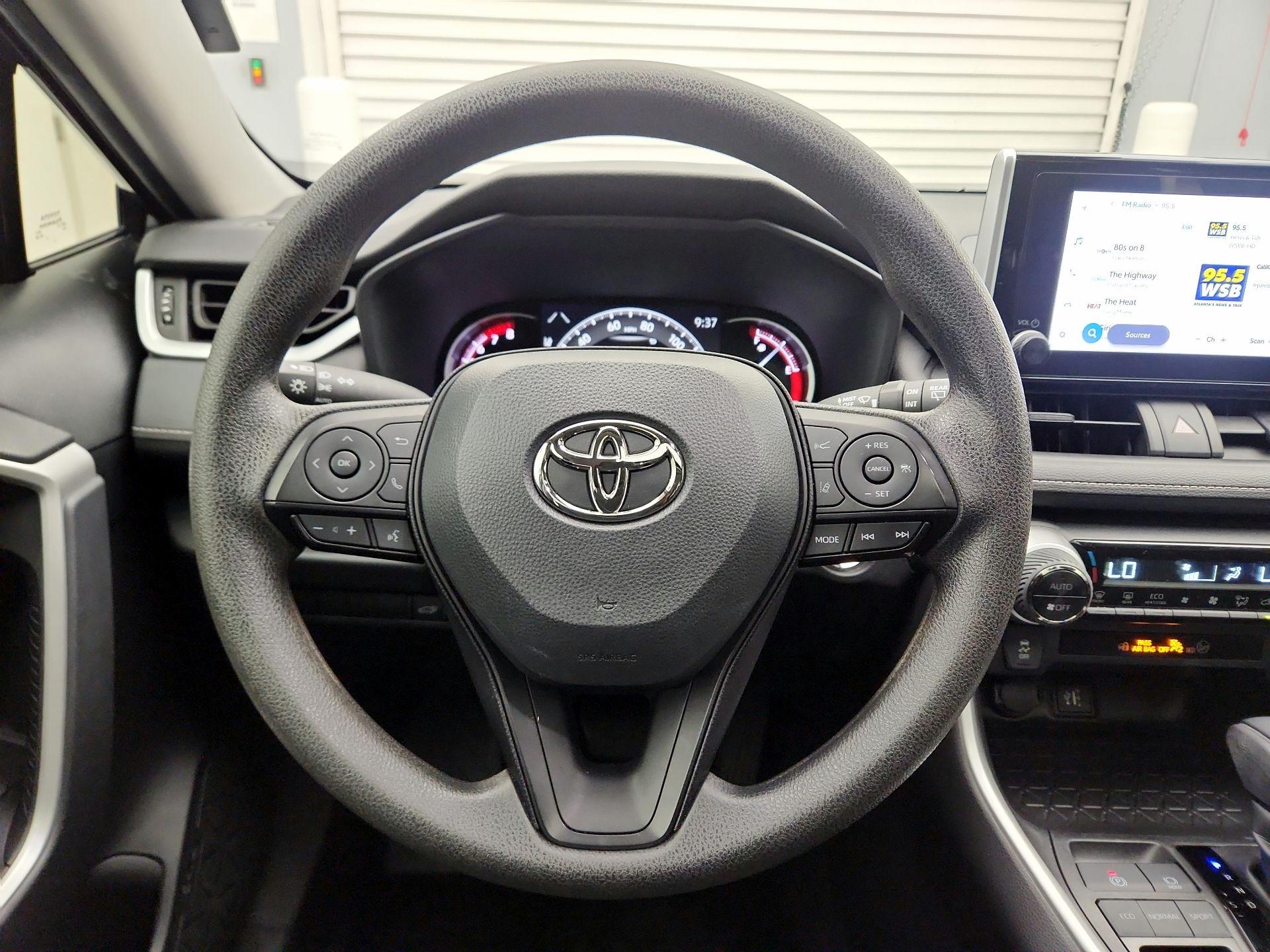 Thumbnail: 2023 Toyota RAV4 - 10