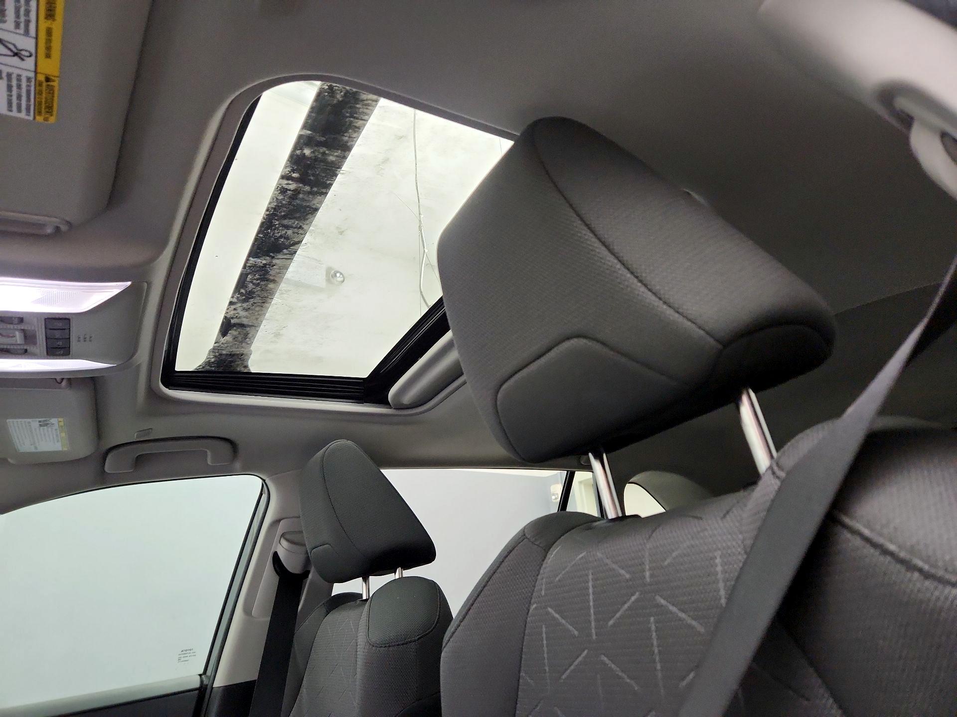 Thumbnail: 2023 Toyota RAV4 - 19