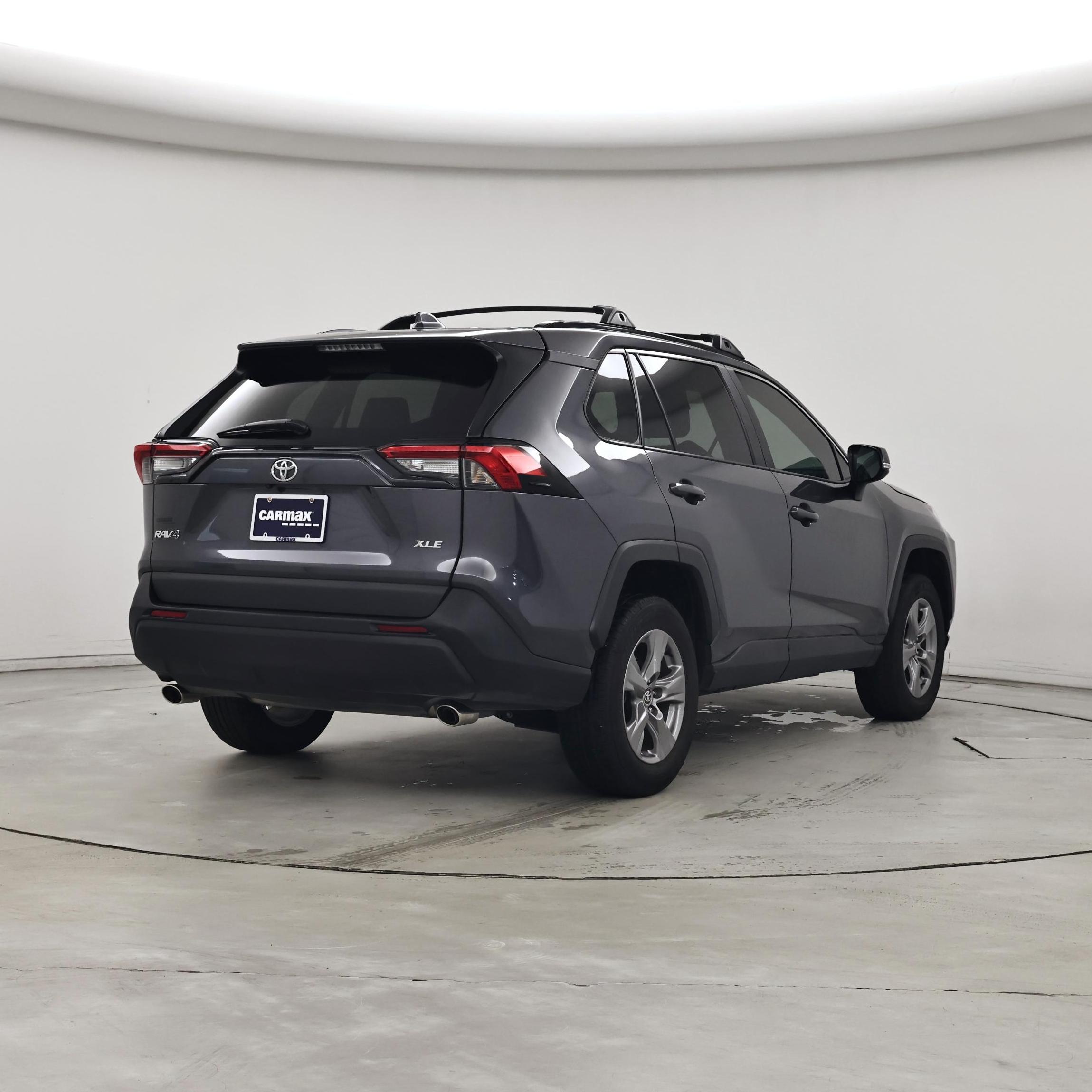 Thumbnail: 2023 Toyota RAV4 - 8