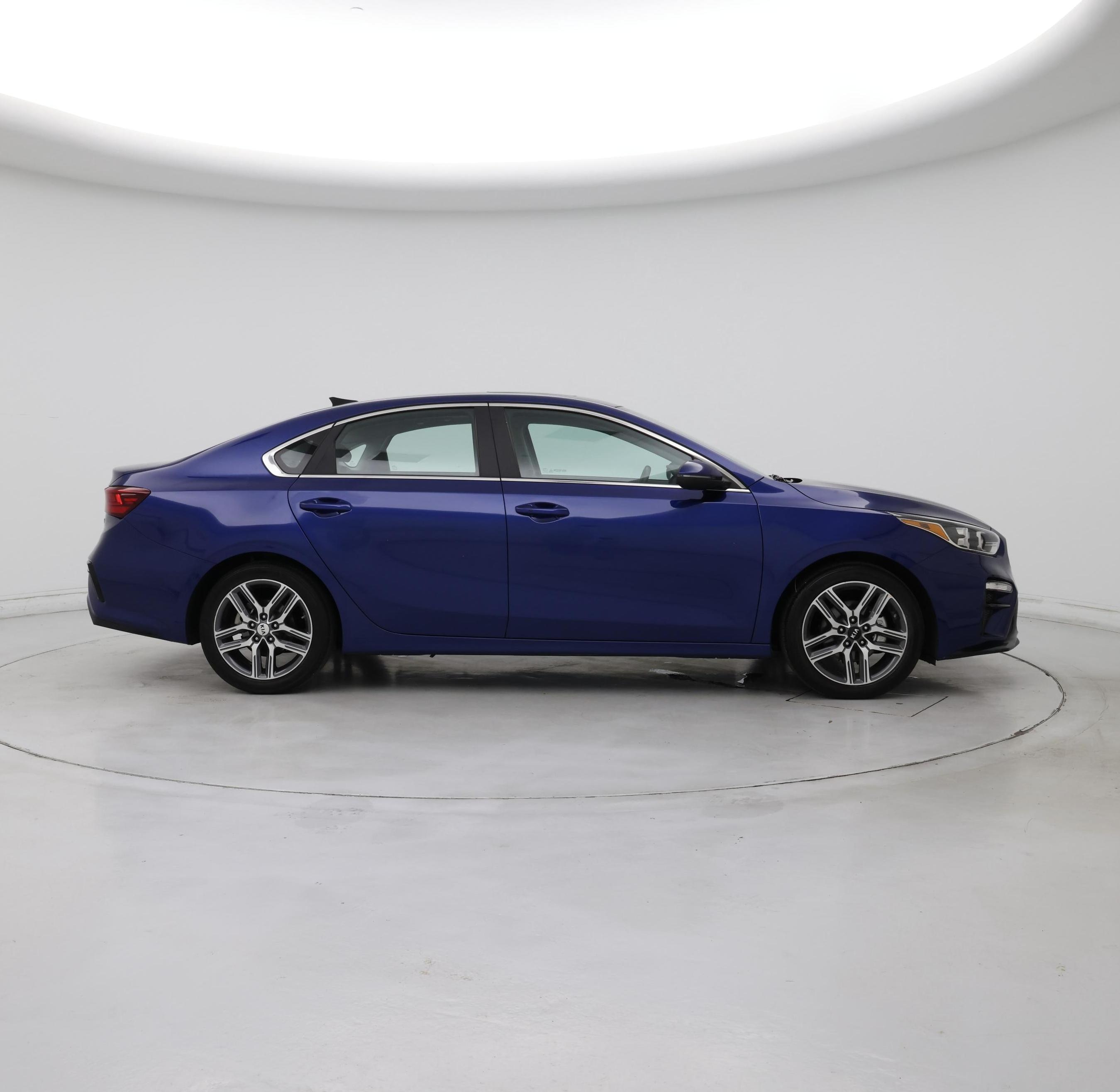 Thumbnail: 2021 Kia Forte - 7