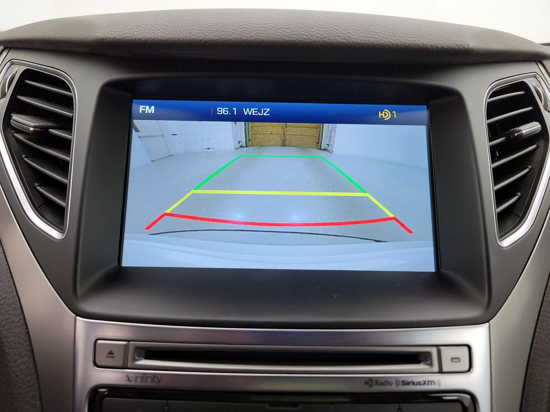 Thumbnail: 2016 Hyundai Azera - 15