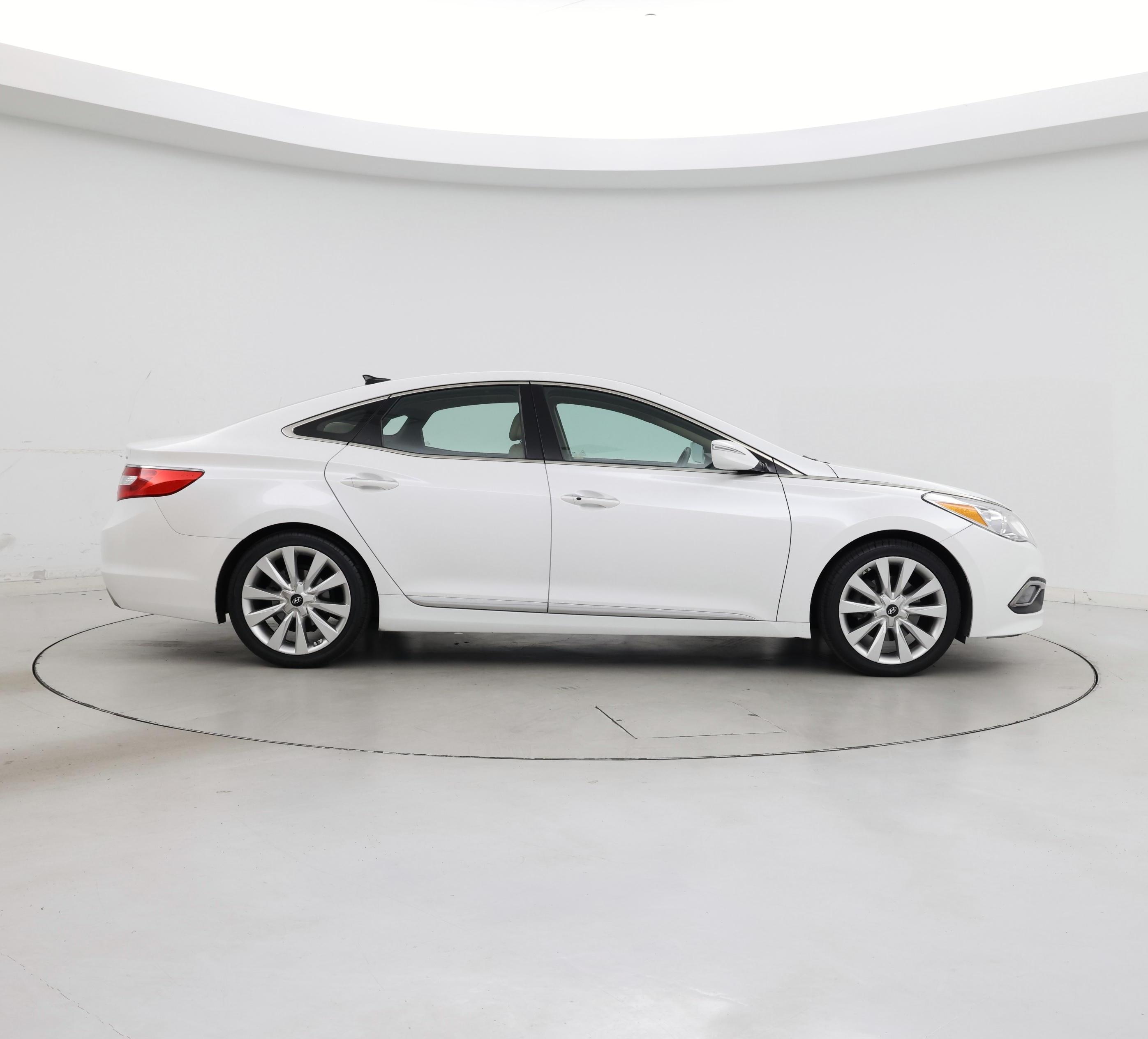 Thumbnail: 2016 Hyundai Azera - 7