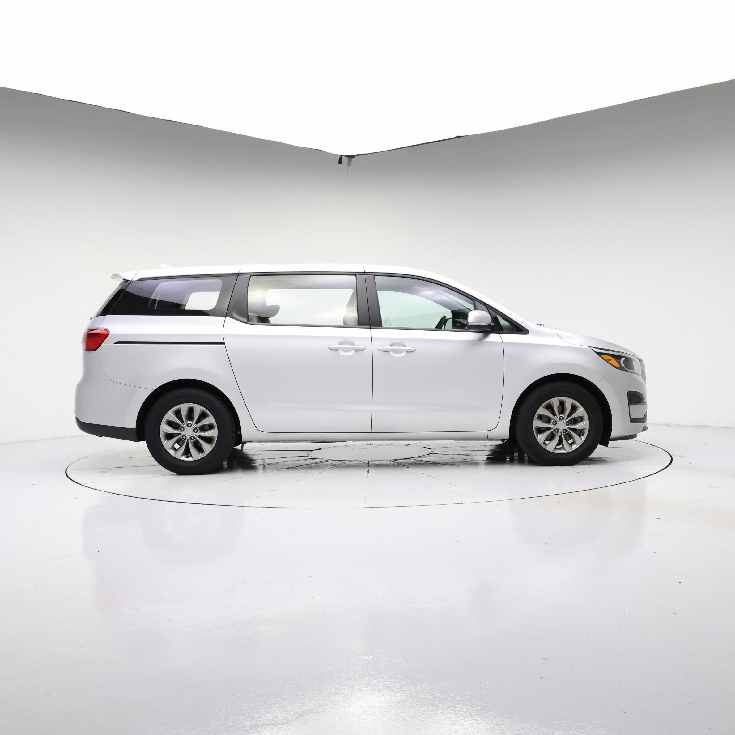 Thumbnail: 2020 Kia Sedona - 7