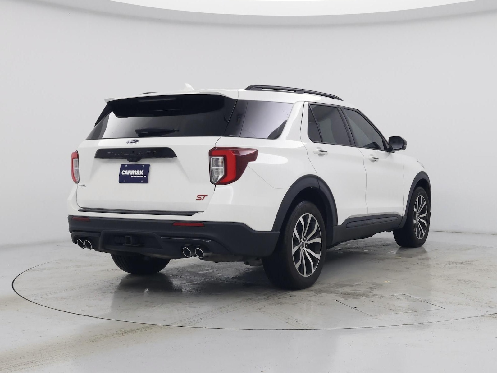2021 Ford Explorer ST - Photo 9