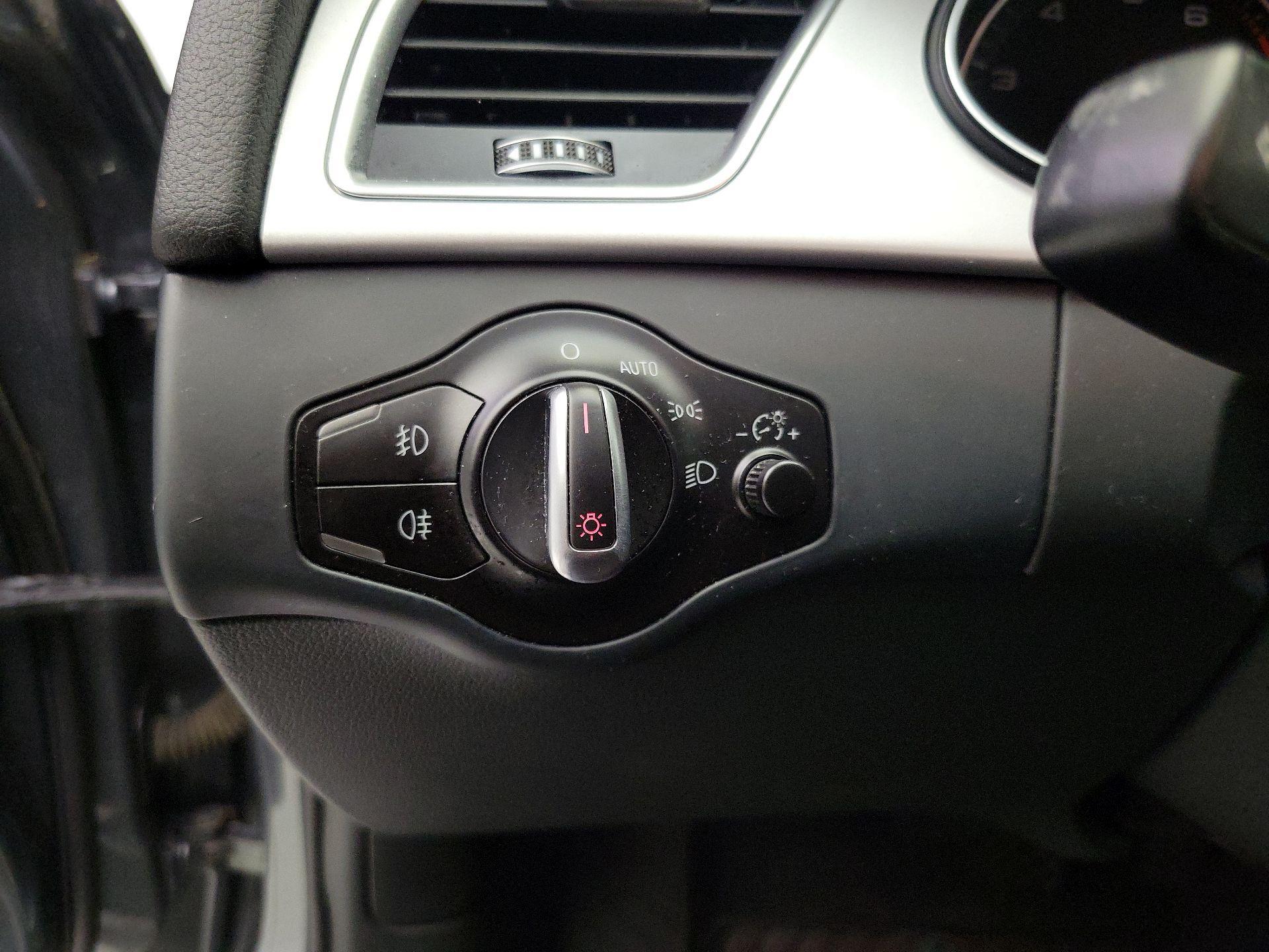 Thumbnail: 2015 Audi A4 - 13