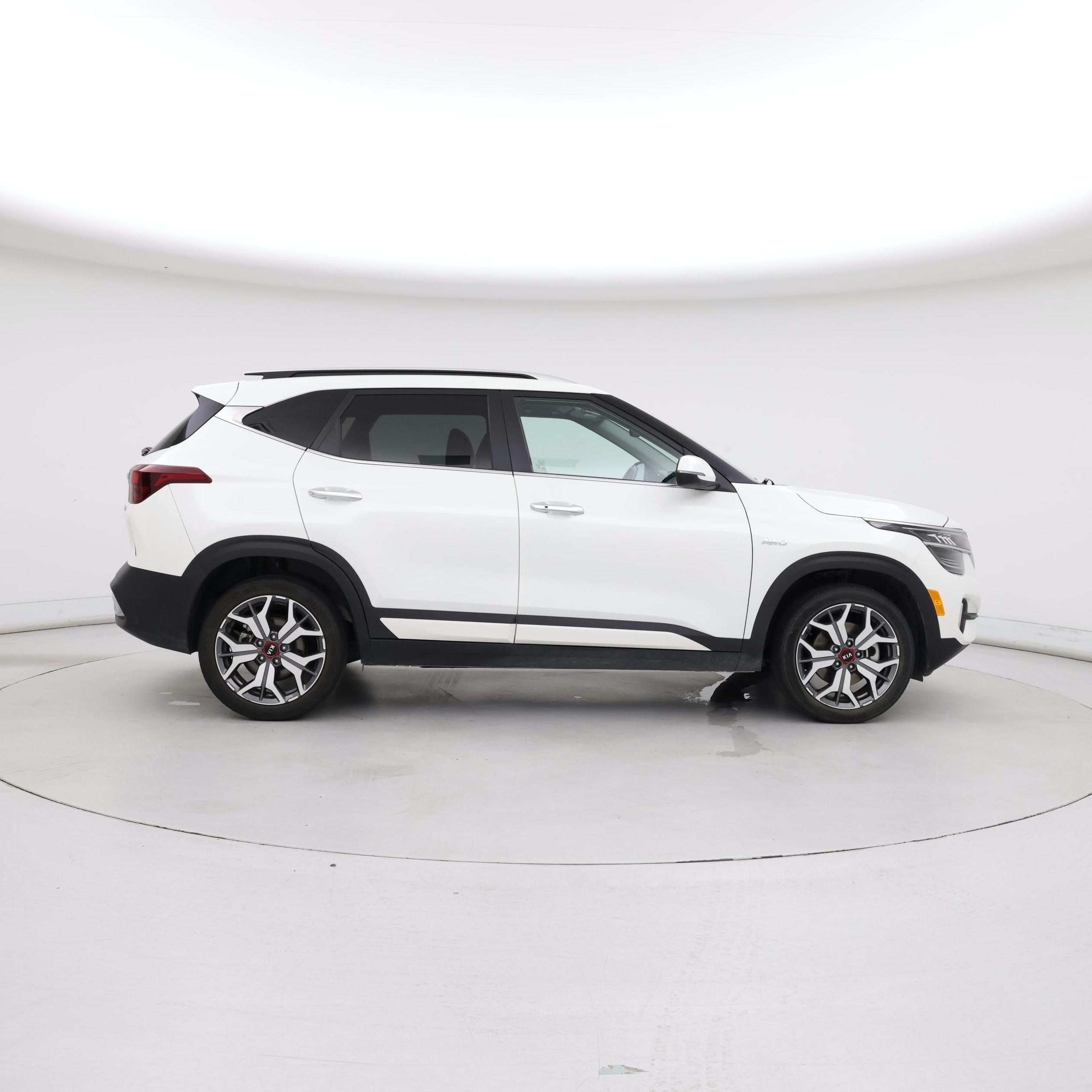 Thumbnail: 2021 Kia Seltos - 7