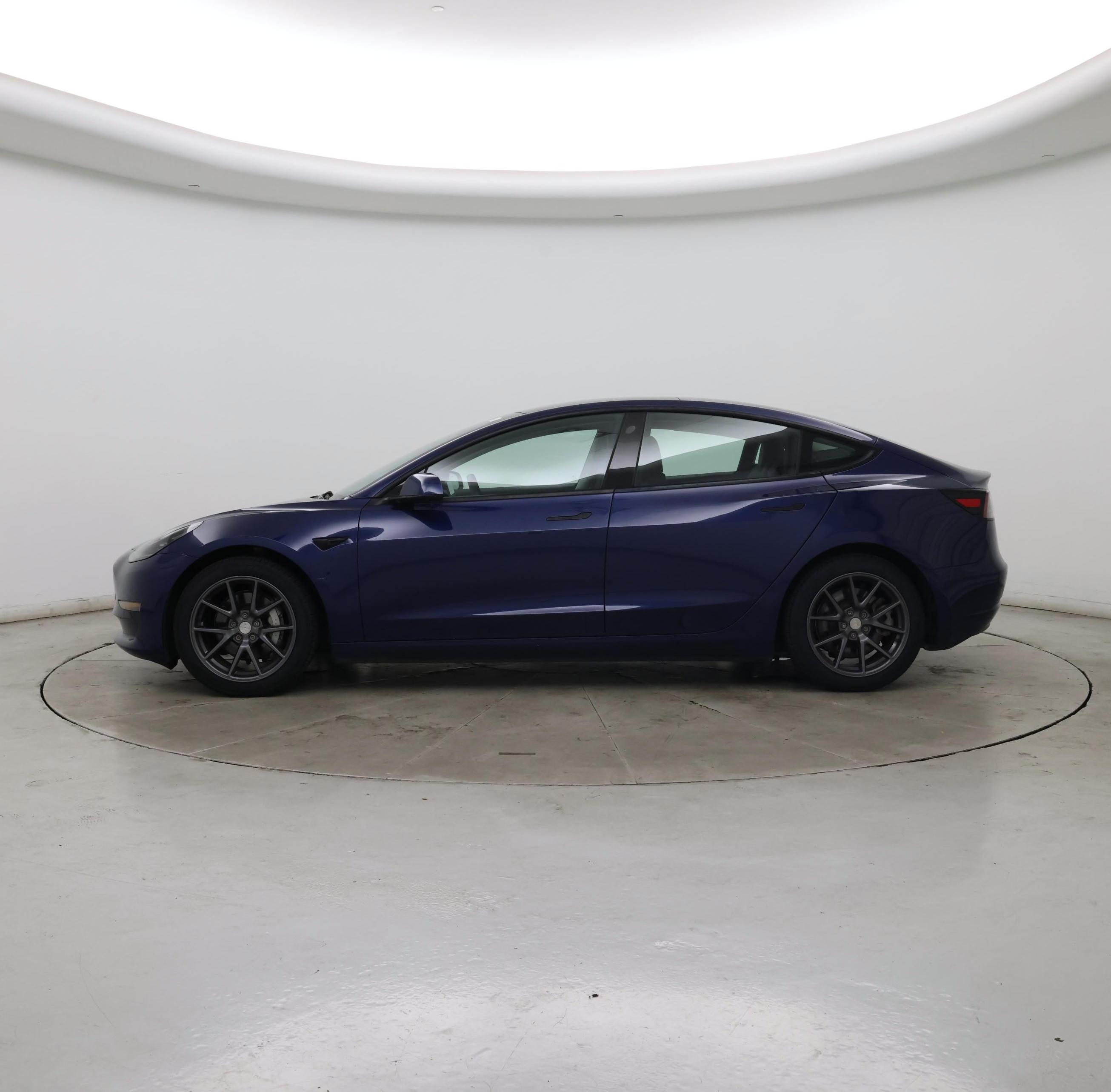 Thumbnail: 2021 Tesla Model 3 - 3