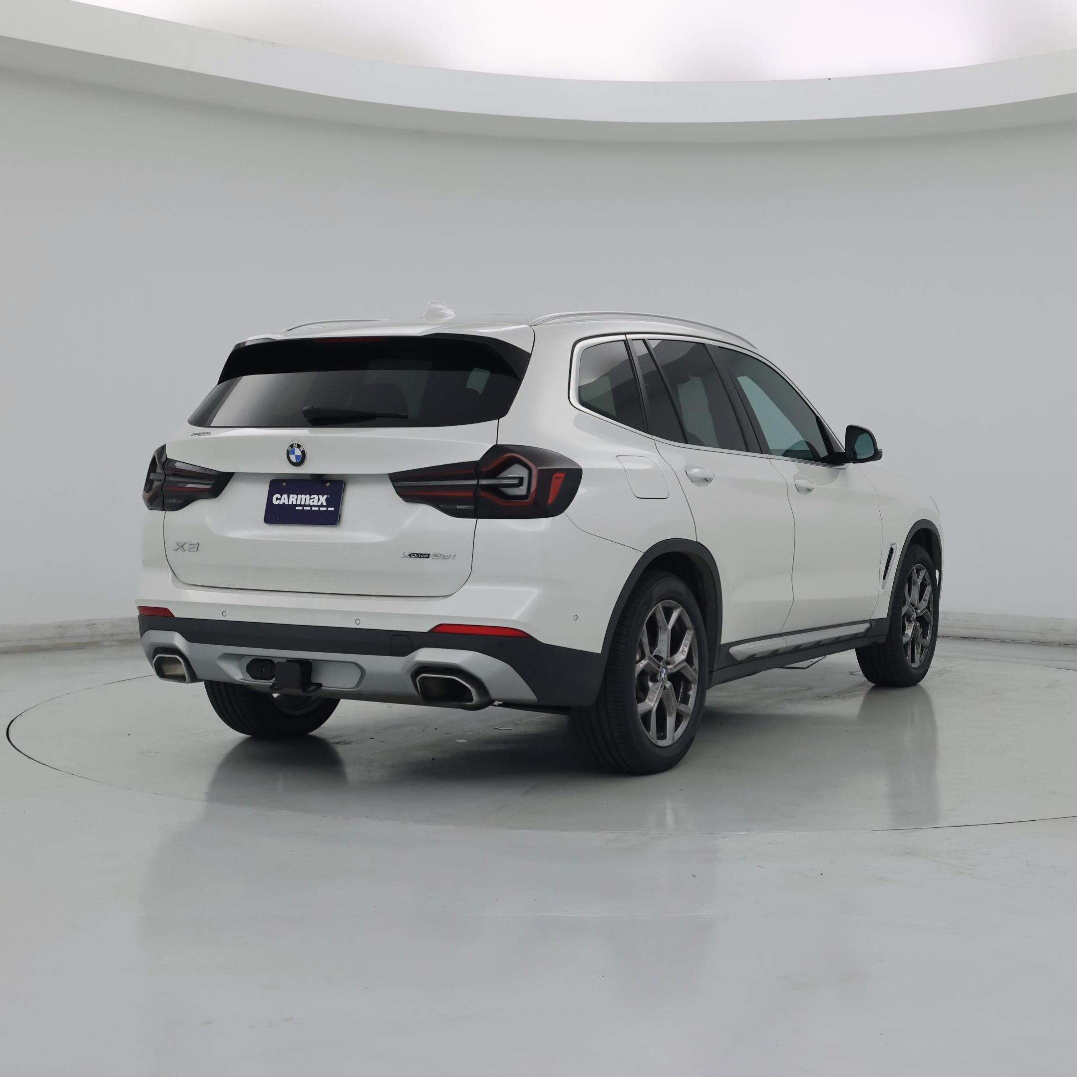 Thumbnail: 2023 BMW X3 - 8