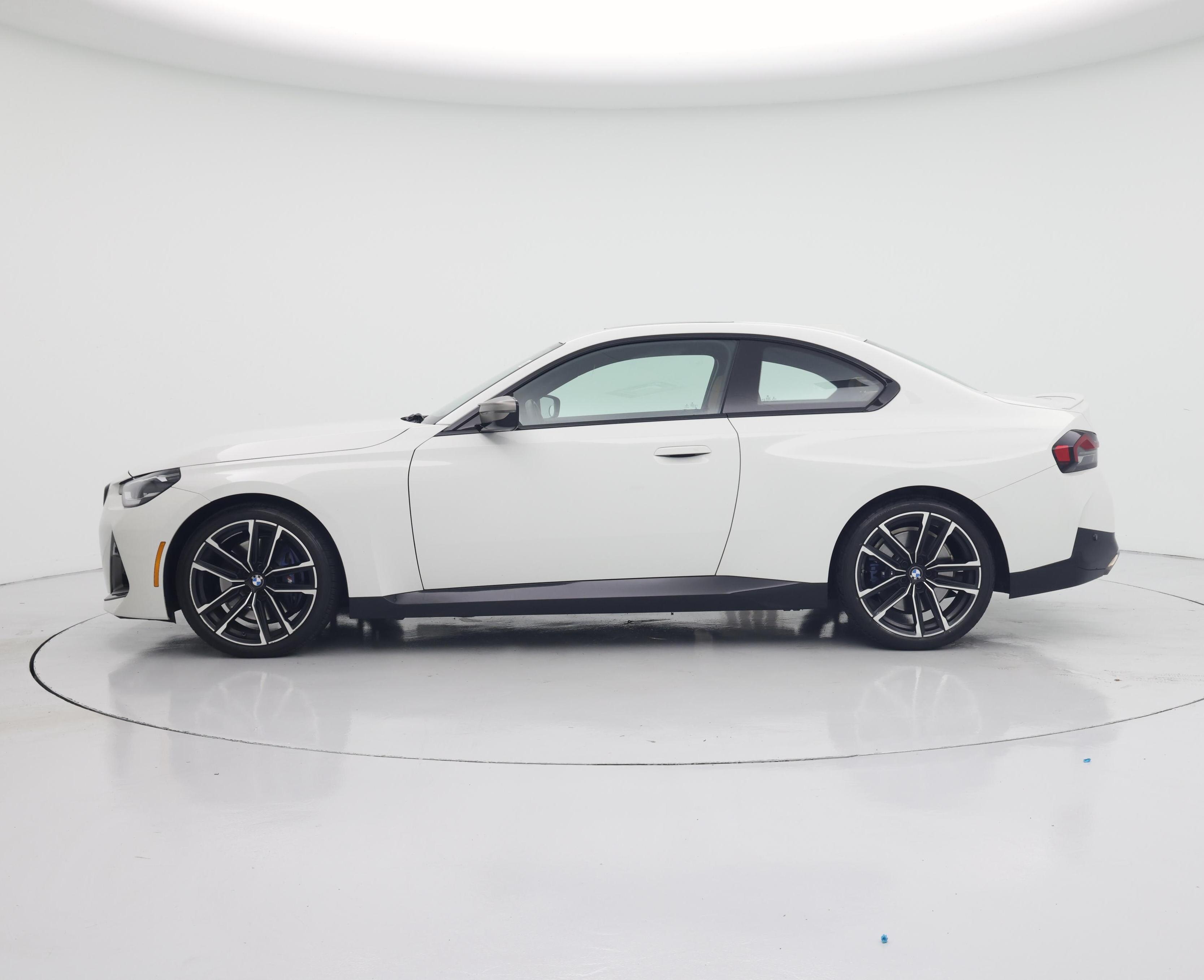 Thumbnail: 2023 BMW 2 Series - 3