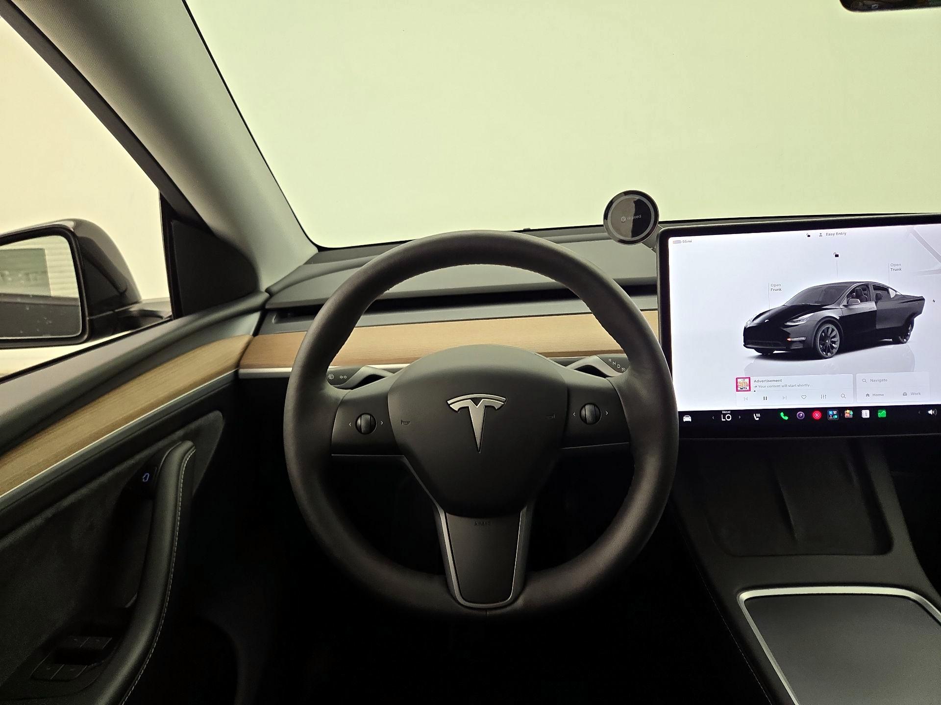 Thumbnail: 2023 Tesla Model Y - 10