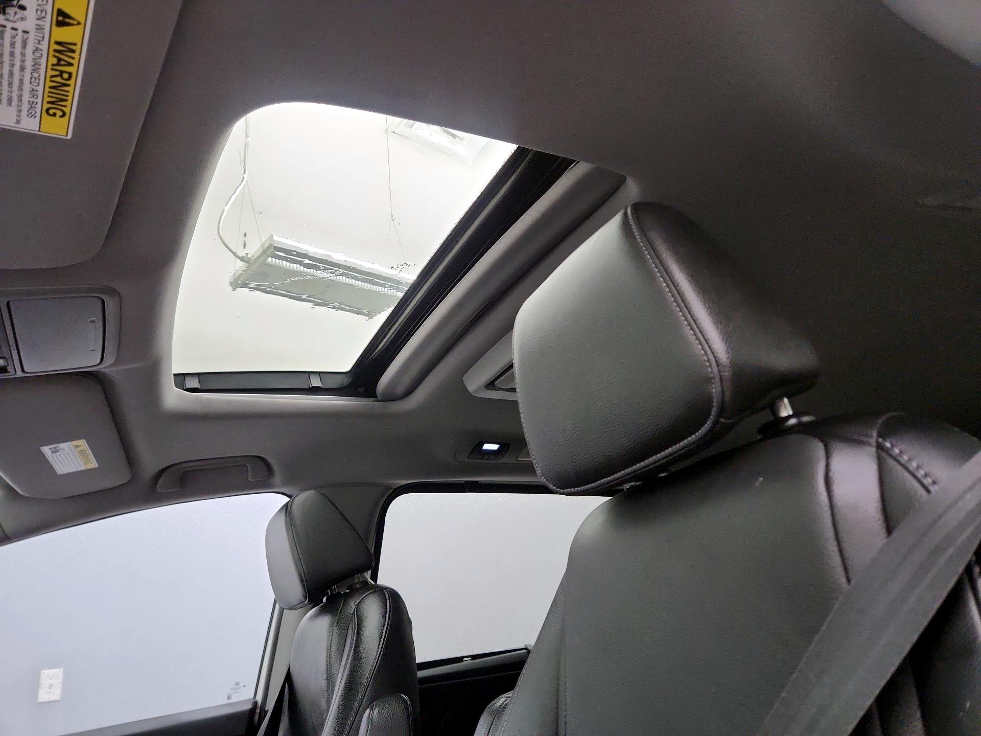 Thumbnail: 2022 Honda Odyssey - 20