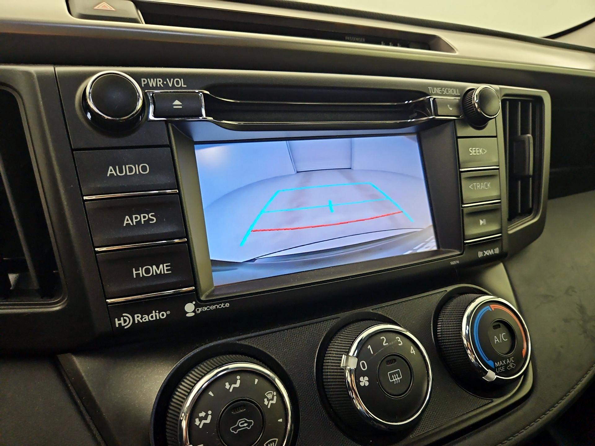 Thumbnail: 2018 Toyota RAV4 - 14