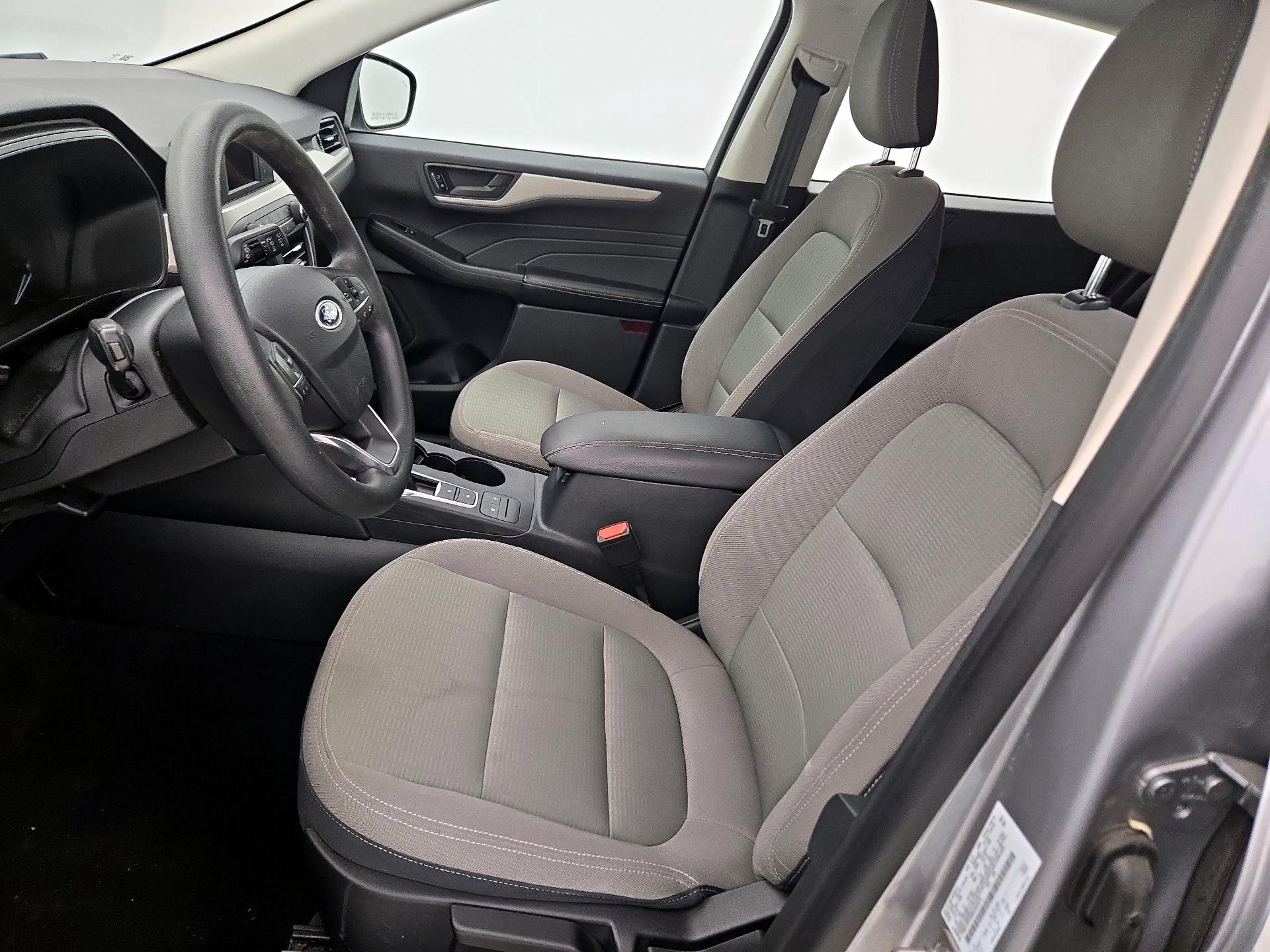 Thumbnail: 2021 Ford Escape - 11