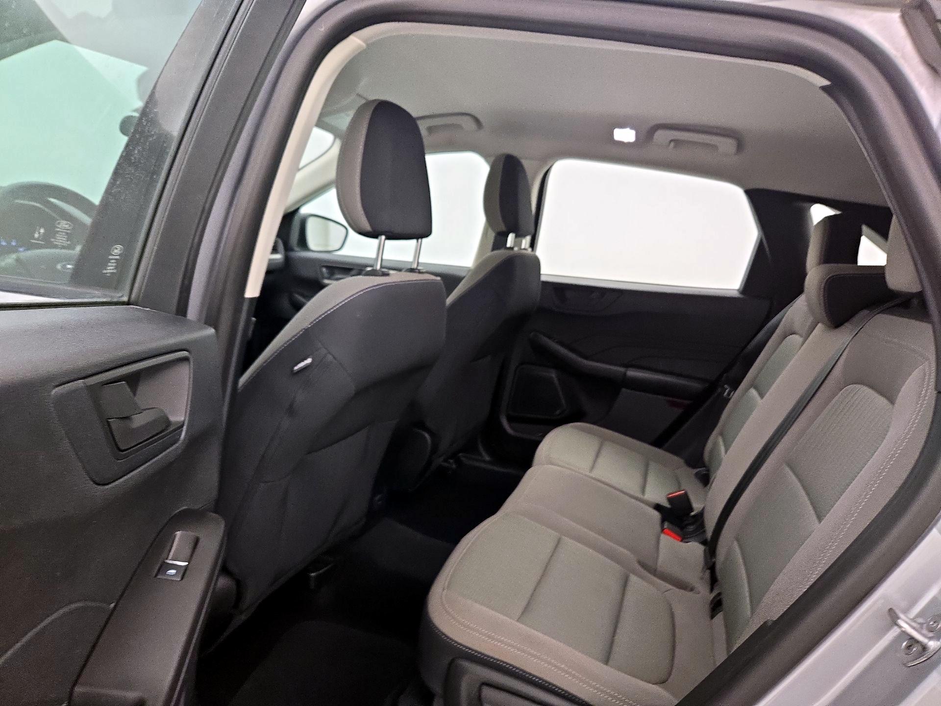Thumbnail: 2021 Ford Escape - 19