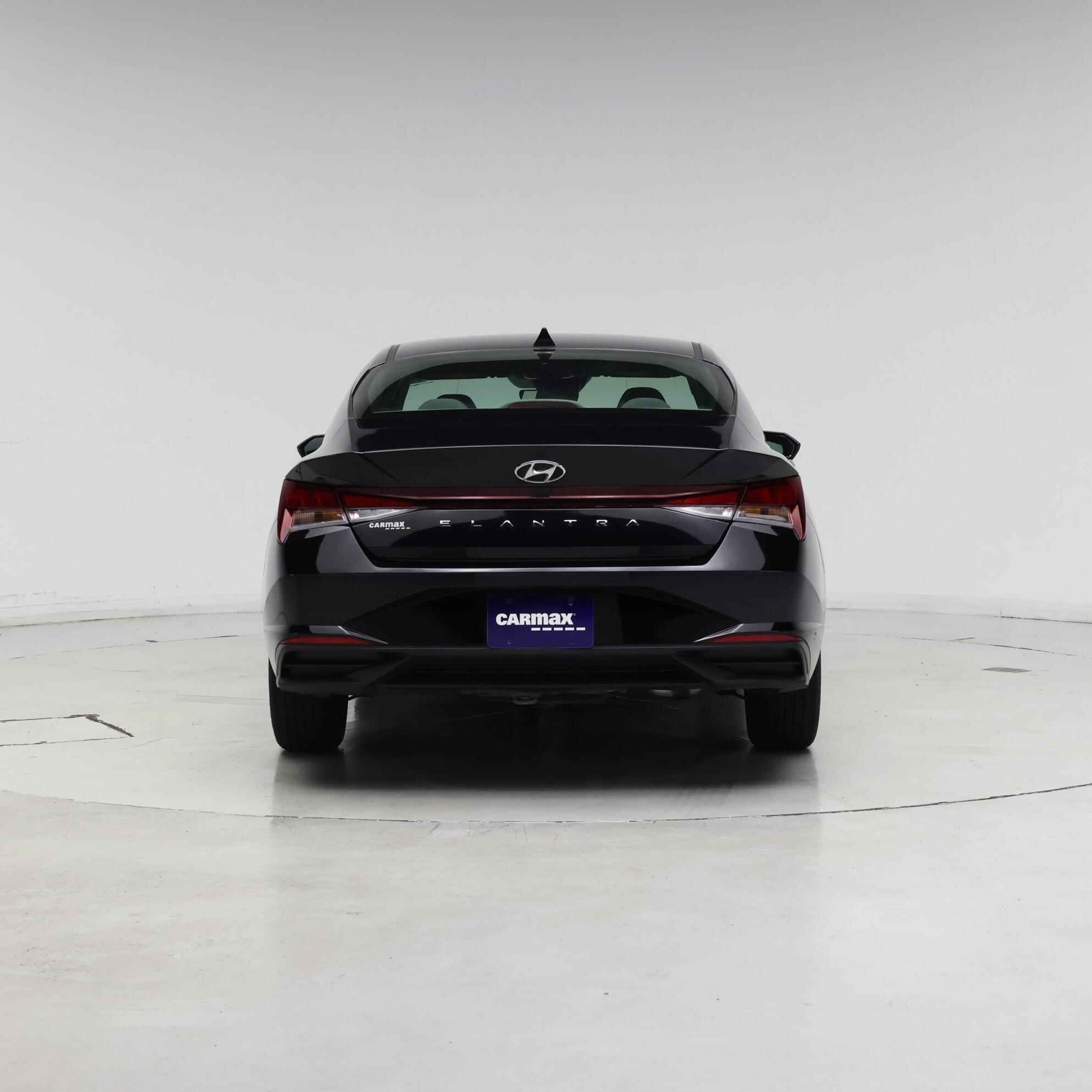 Thumbnail: 2023 Hyundai Elantra - 6