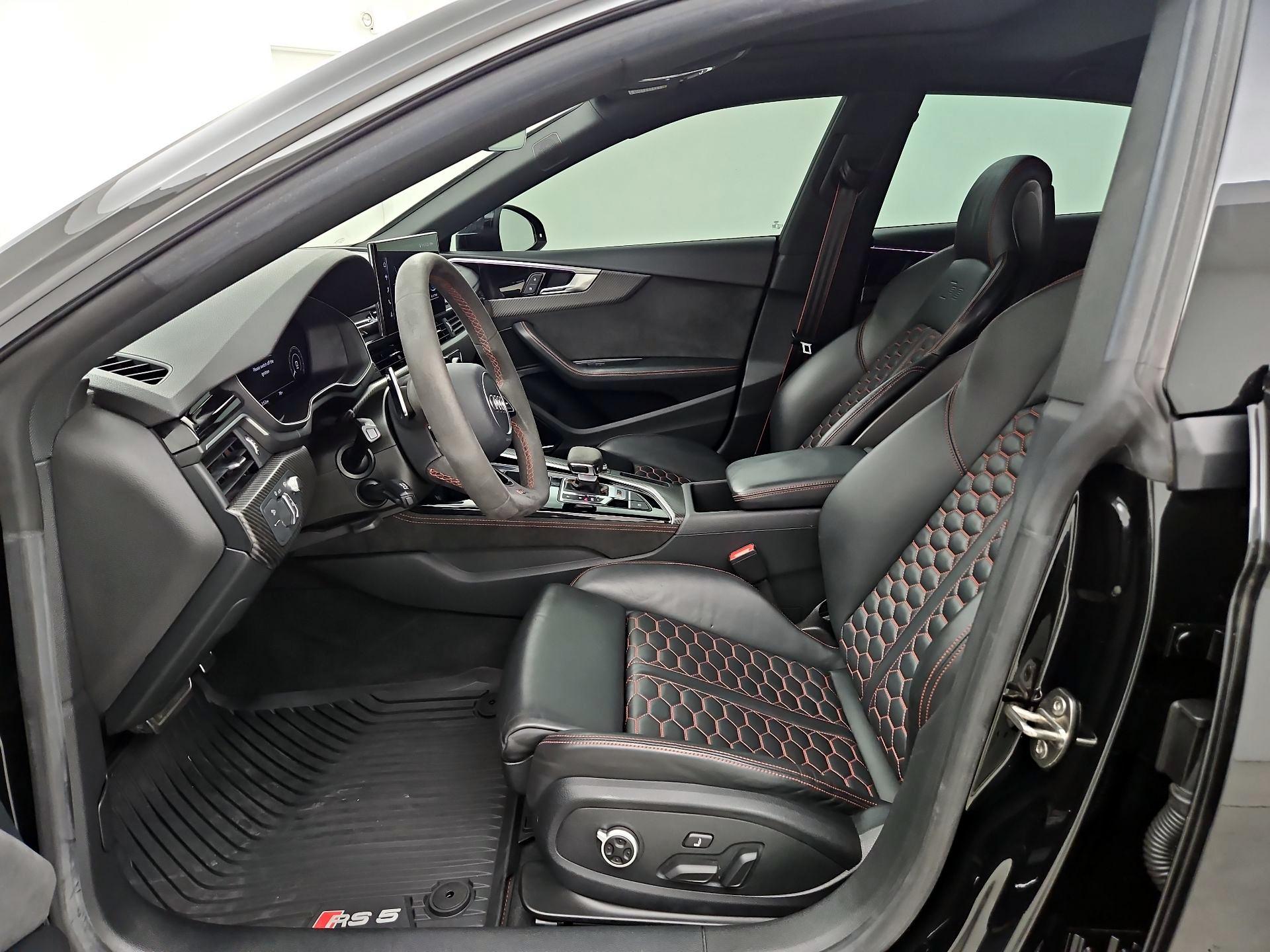 Thumbnail: 2021 Audi RS 5 - 11